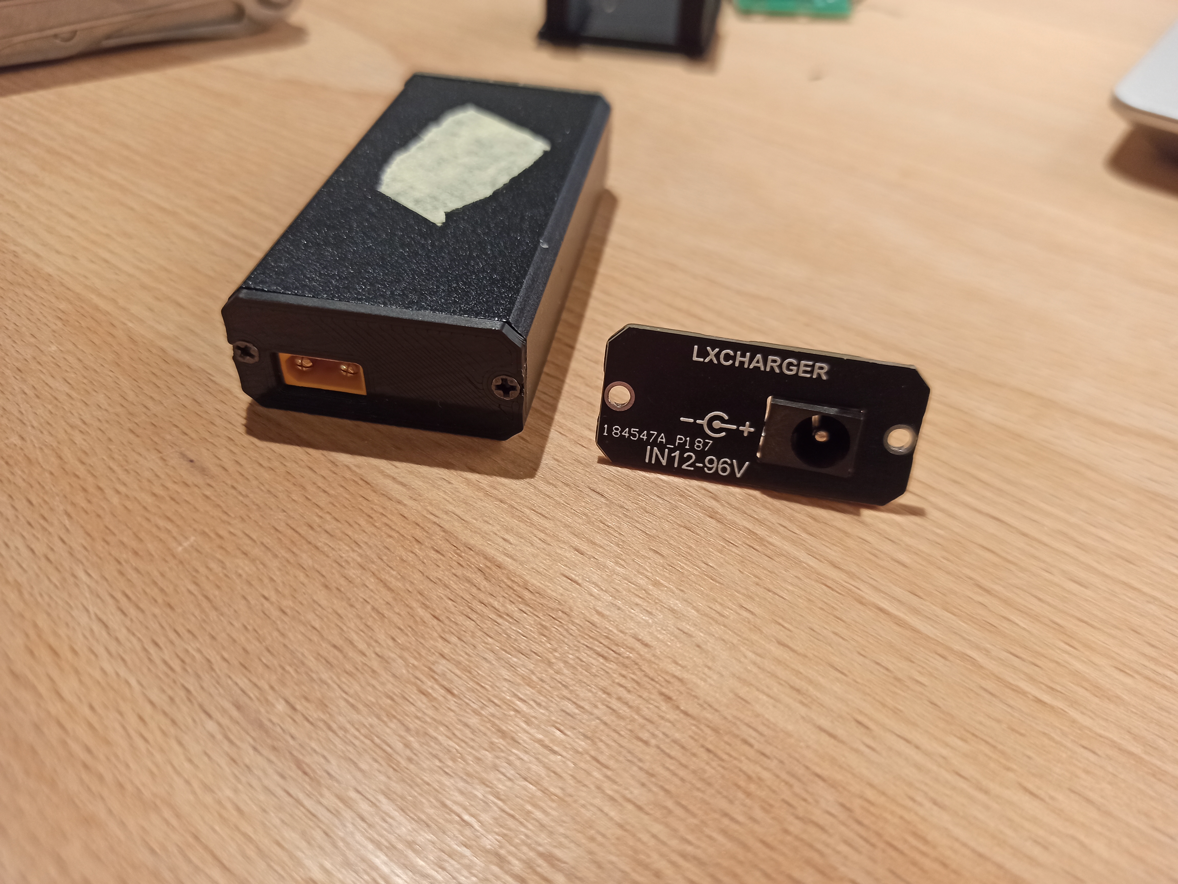 LXCHARGER H65AC XT30 end cap
