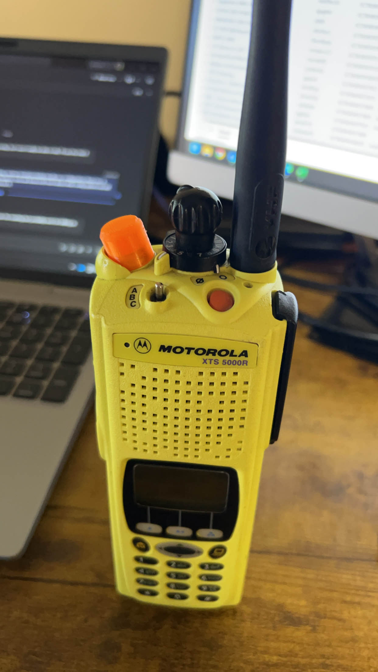 Motorola XTS5000 Volume Knob