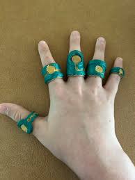 links rings