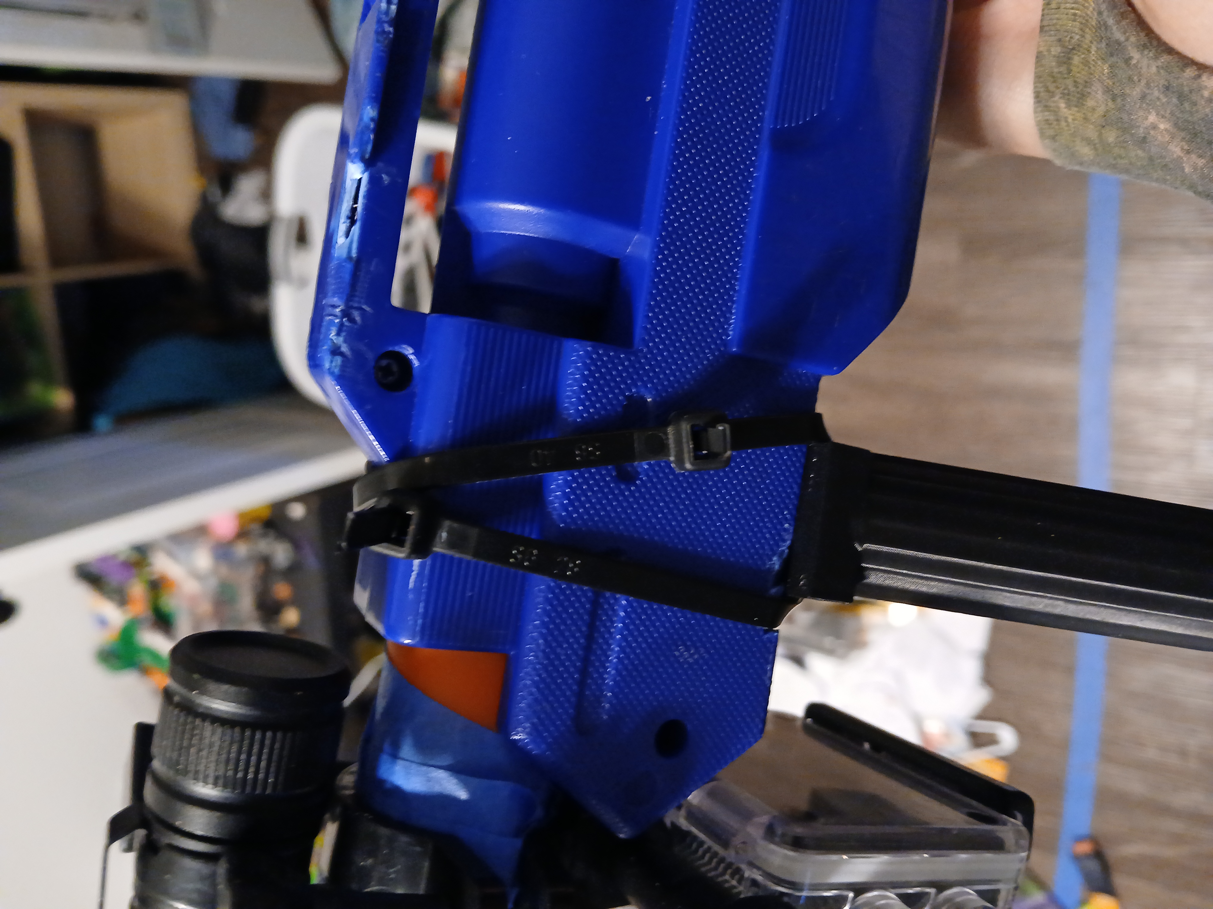 Bipod for nerf — miniatura 2