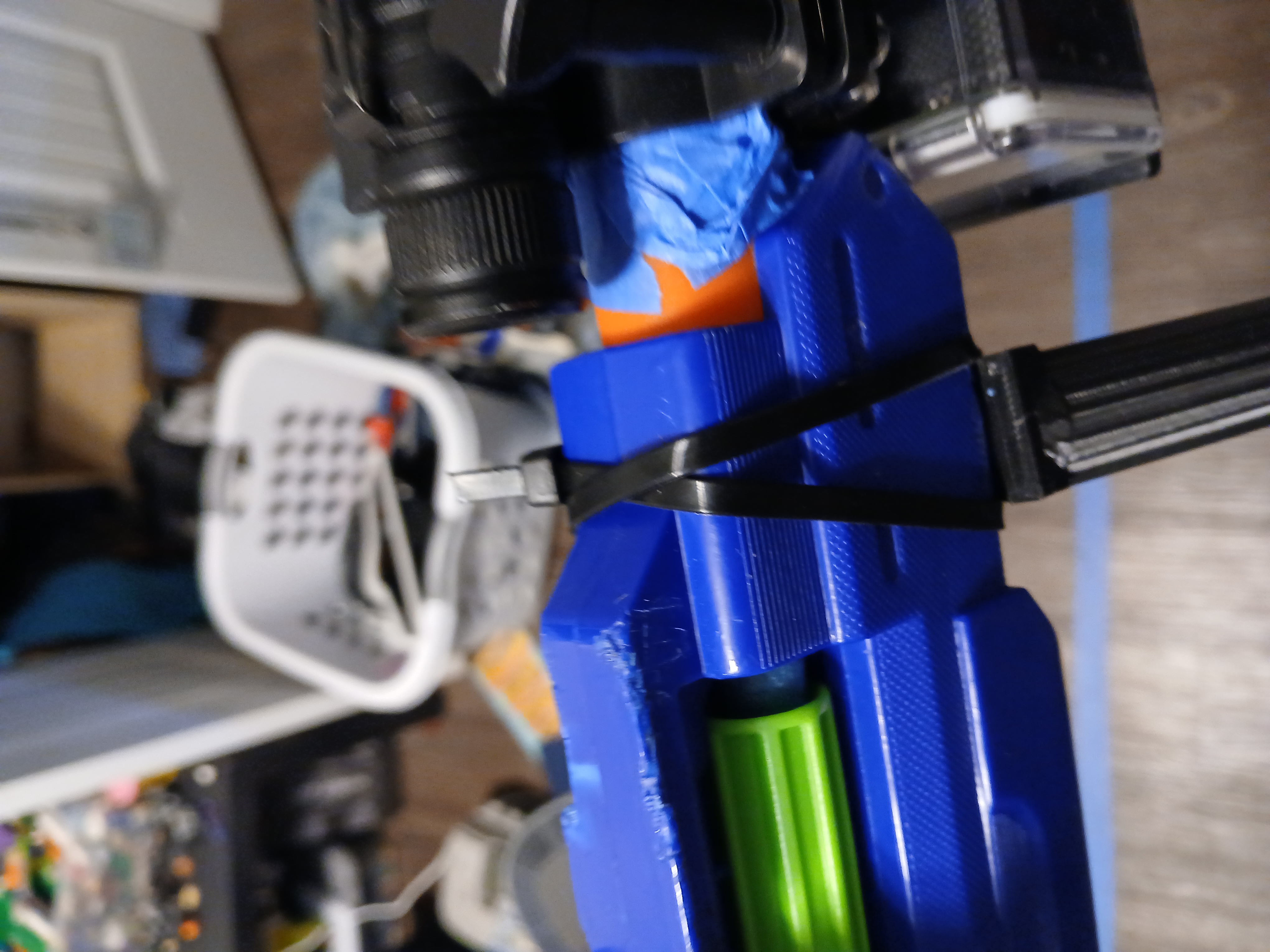 Bipod for nerf — miniatura 3
