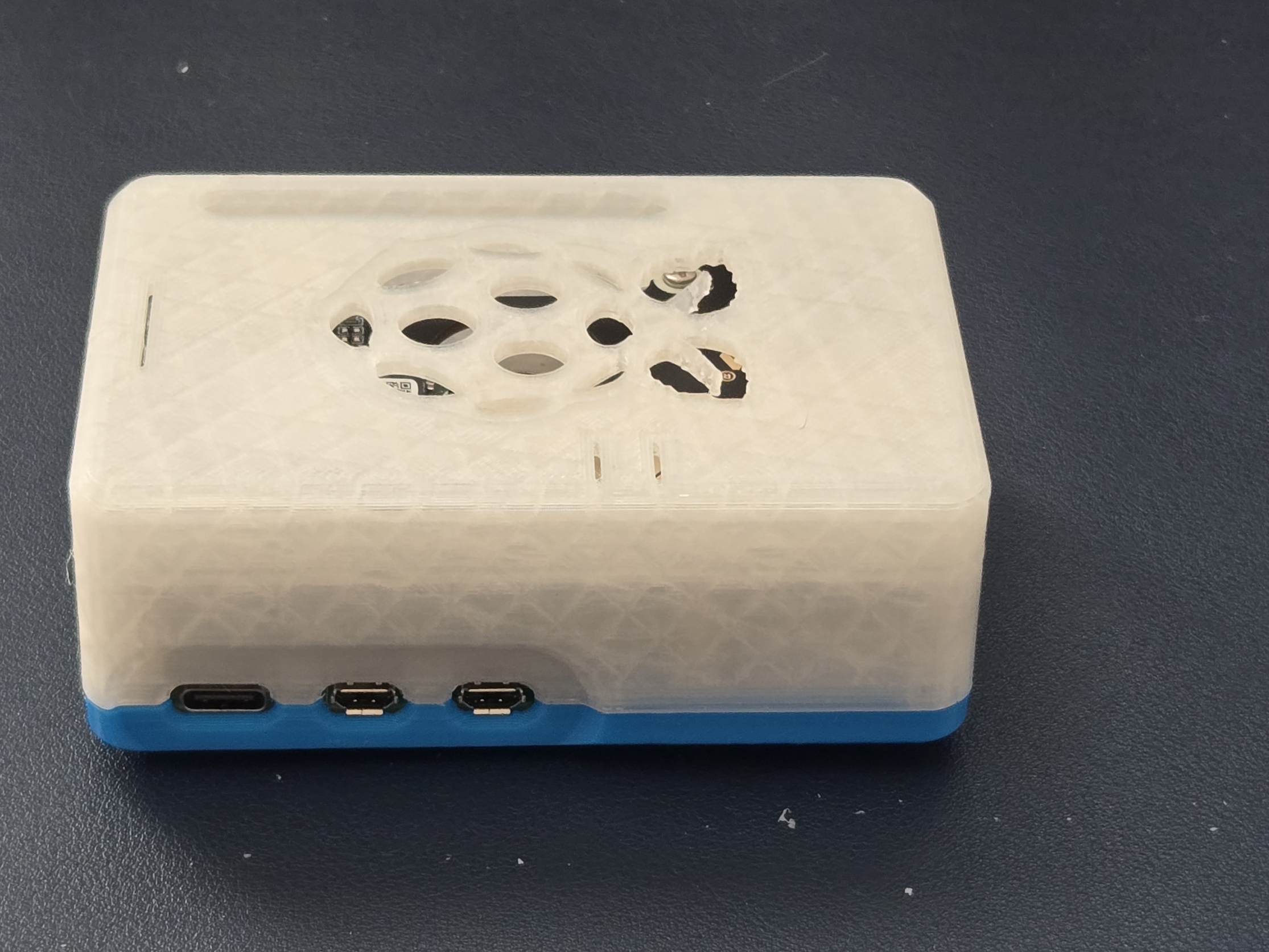 Case of Raspberry Pi 5 + Waveshare NVMe SSD HAT