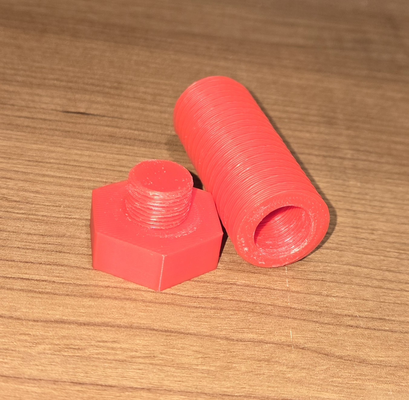 Machine bolt stash container — thumbnail 2