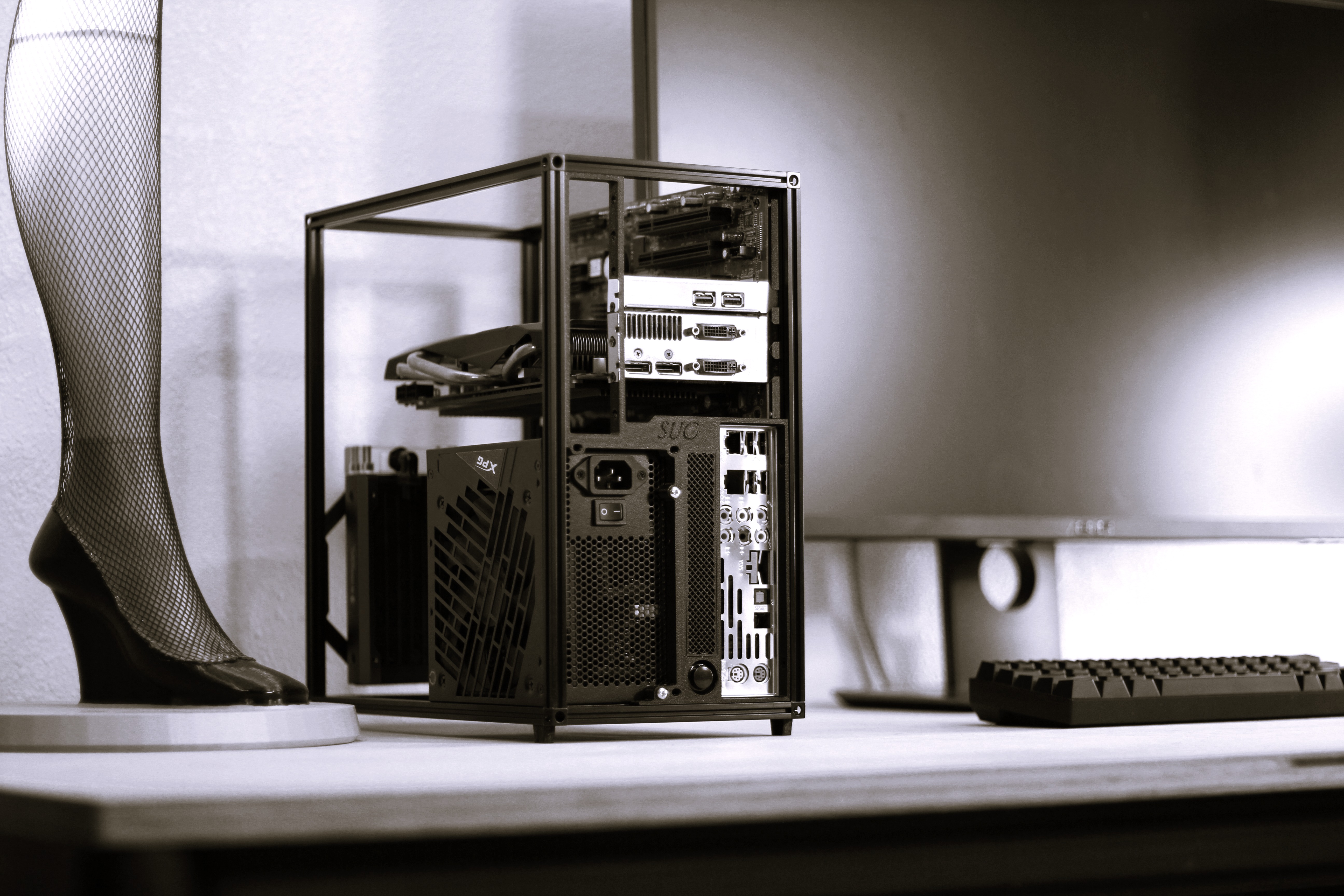 SUG-FreeBeam-ATX-WIP PC Case