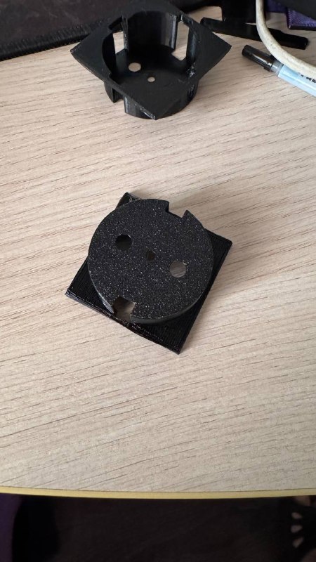 Small Socket Schuko 45*45 — miniatura 4
