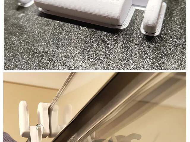 Double shower hook