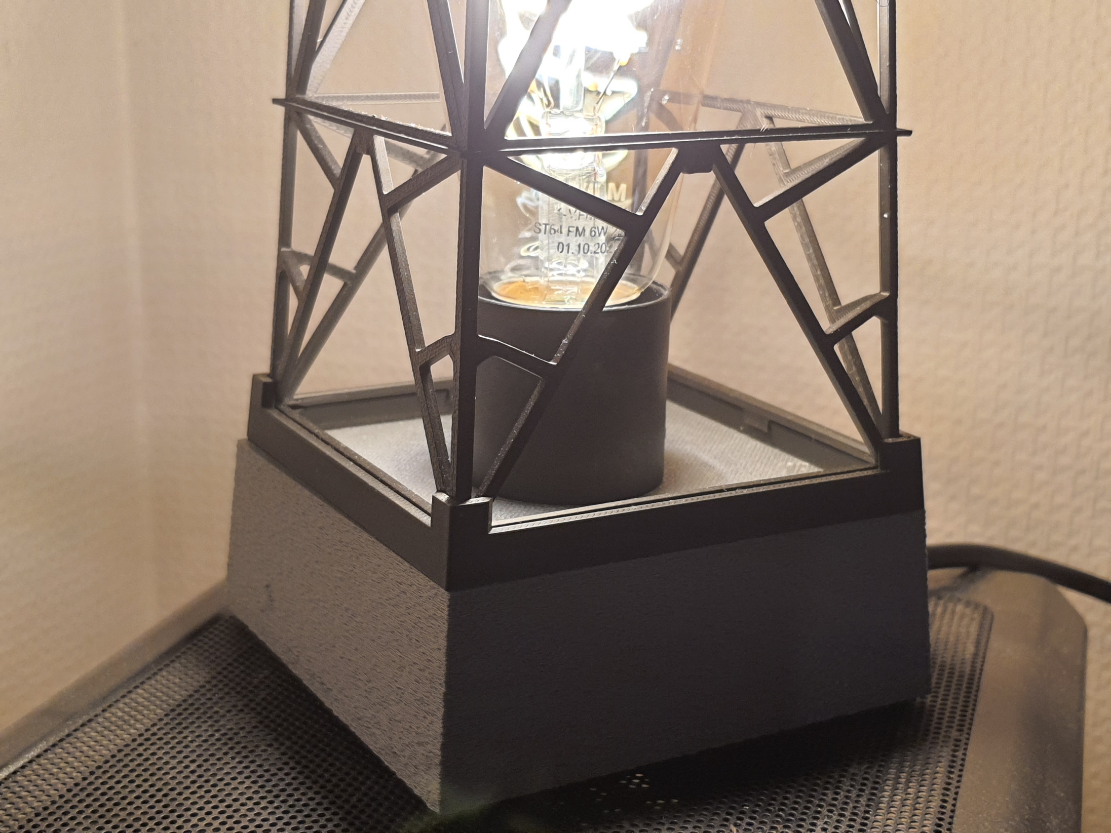 Miniatura 9 do modelo 3D High-Voltage Tower