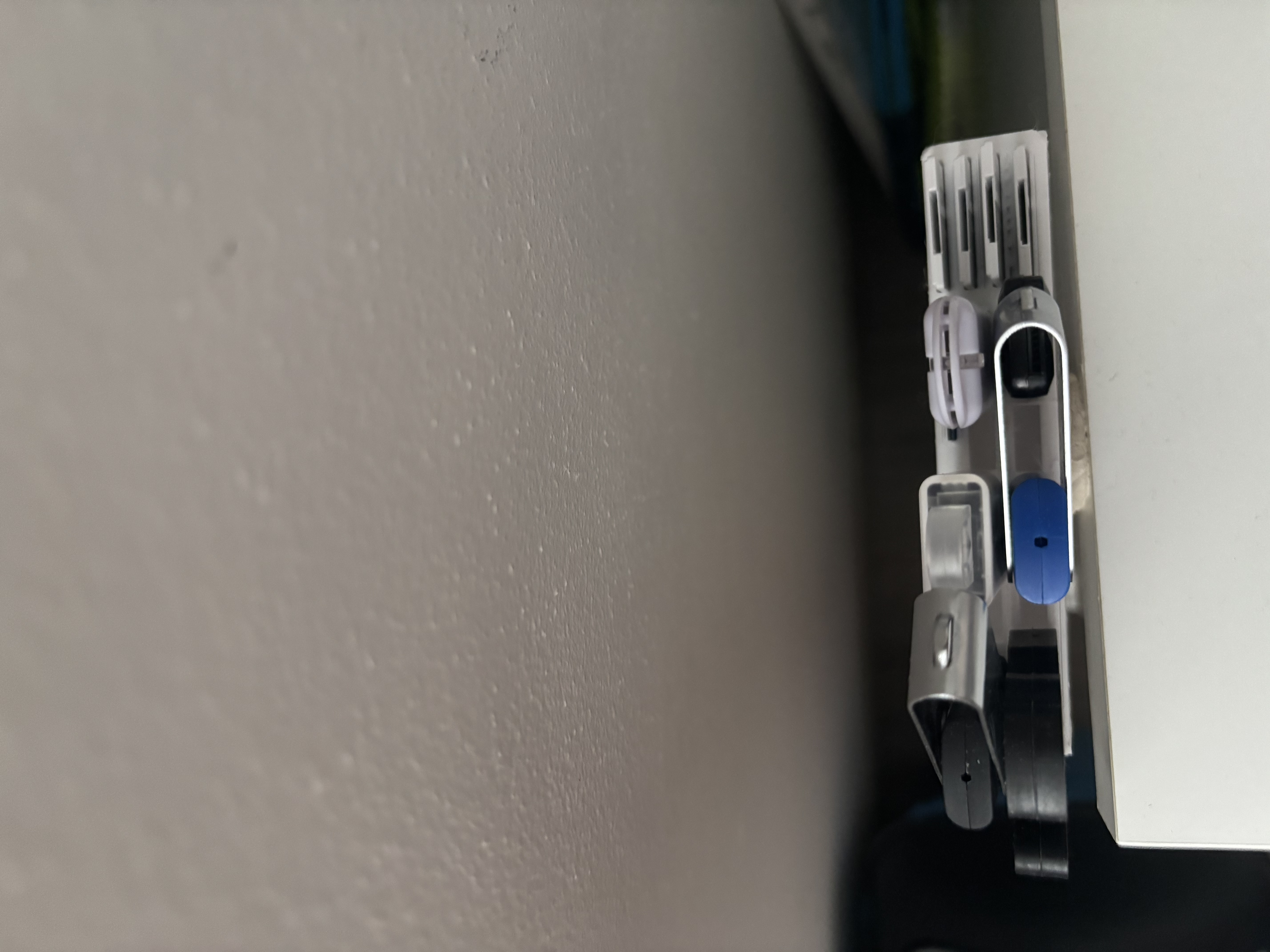 holder for usb, sd, and microsd — miniatura 3