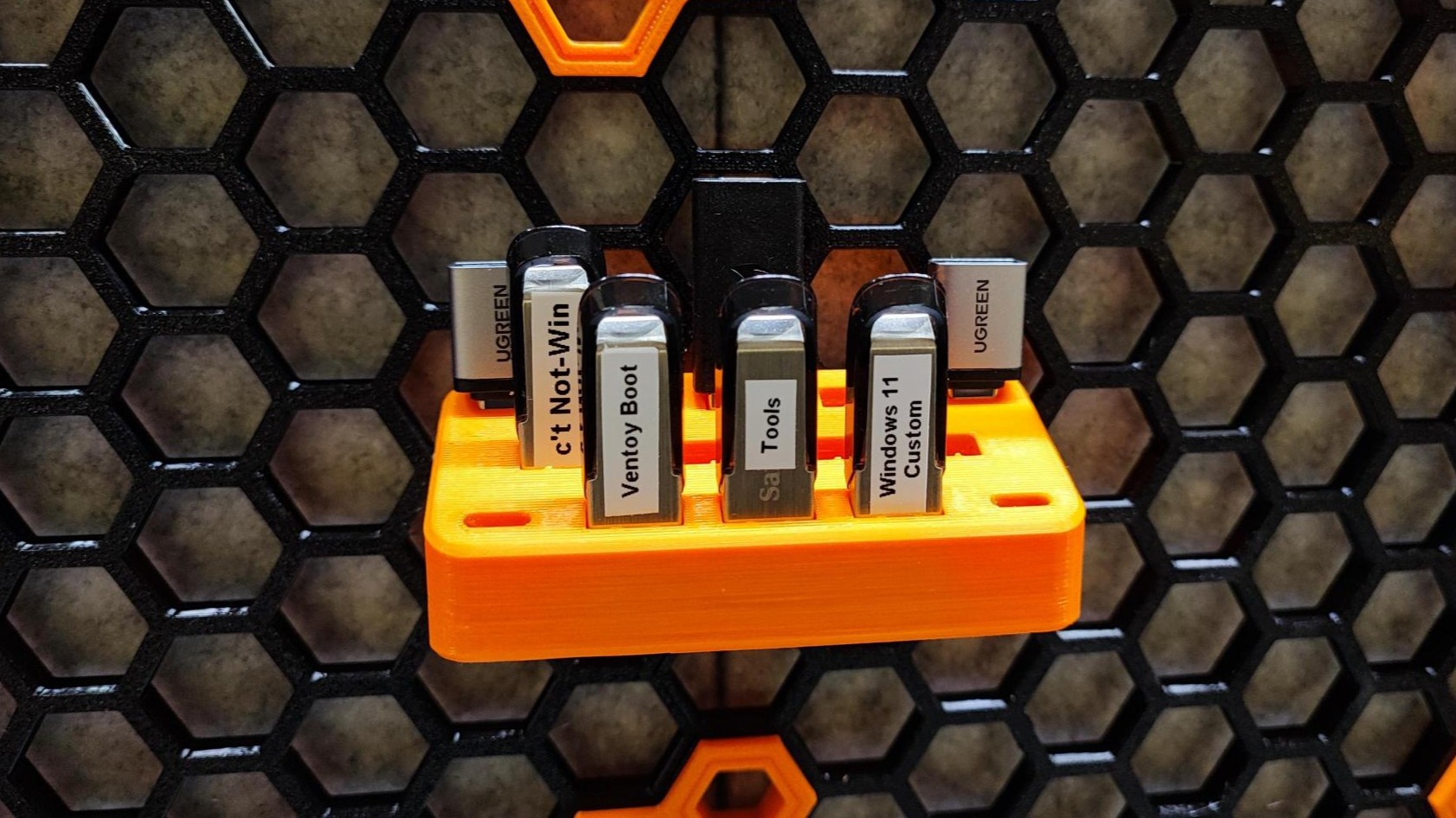 HSW USB Stick Holder
