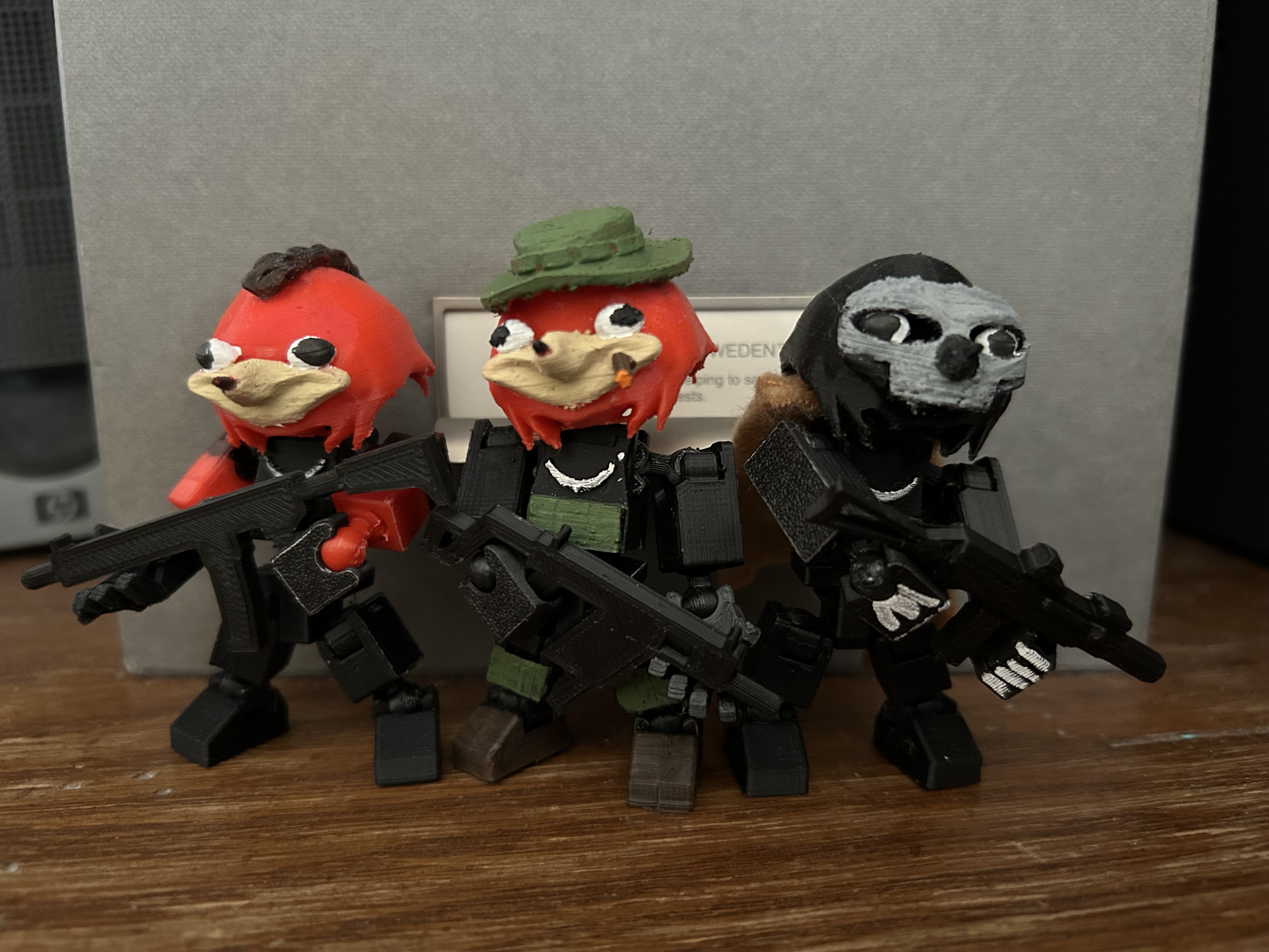 Mini 13 GHOST Knuckles (Ghost/Simon Riley from COD)