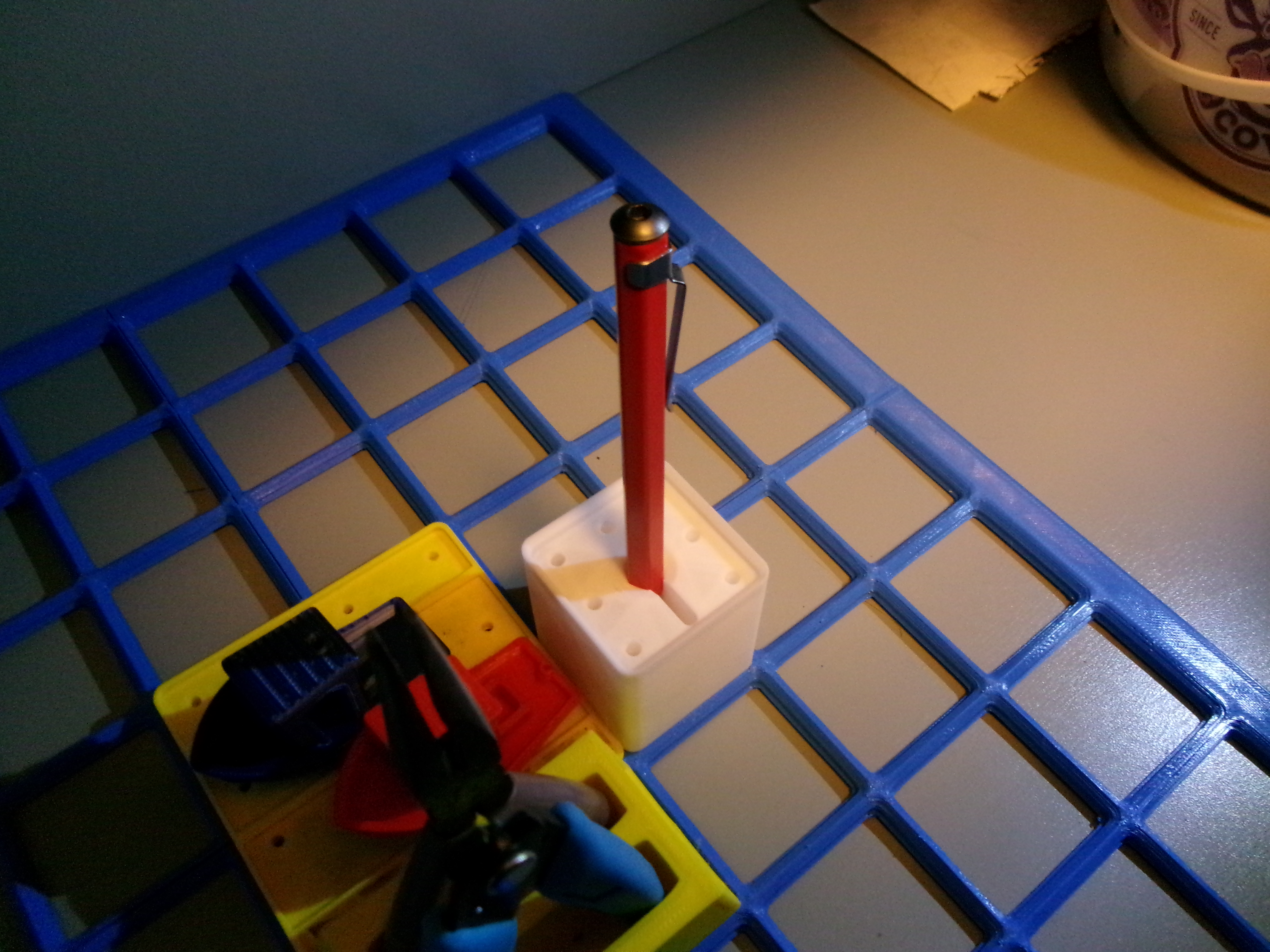 gridfinity milwaukee deburring tool holder (8mm) 3D model thumbnail