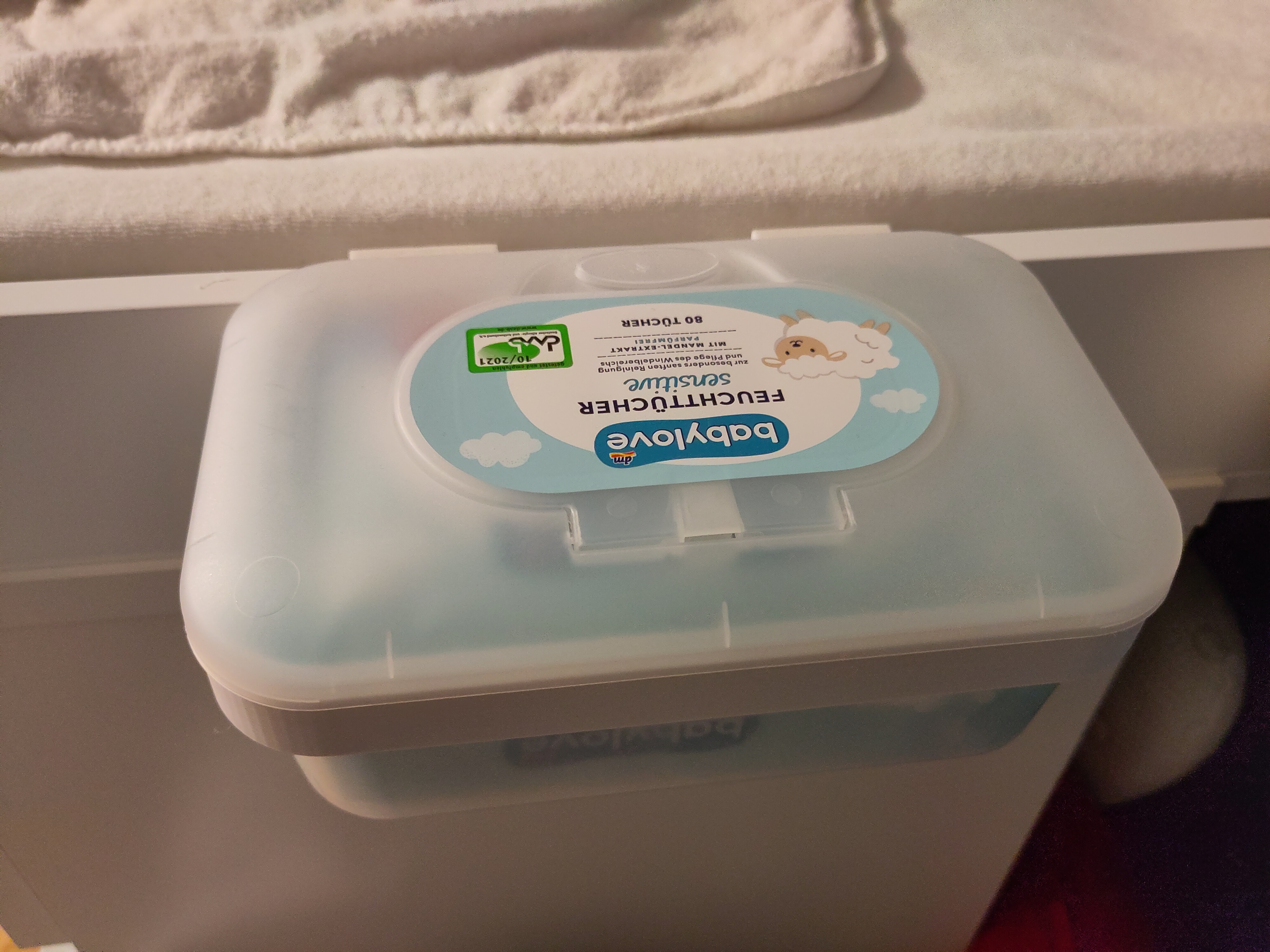 Babylove Feuchttücherbox Halter