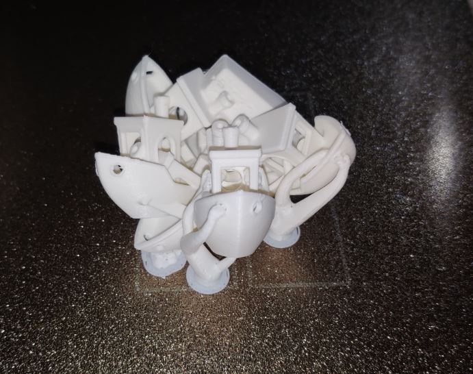 Glitch Benchy — thumbnail 3
