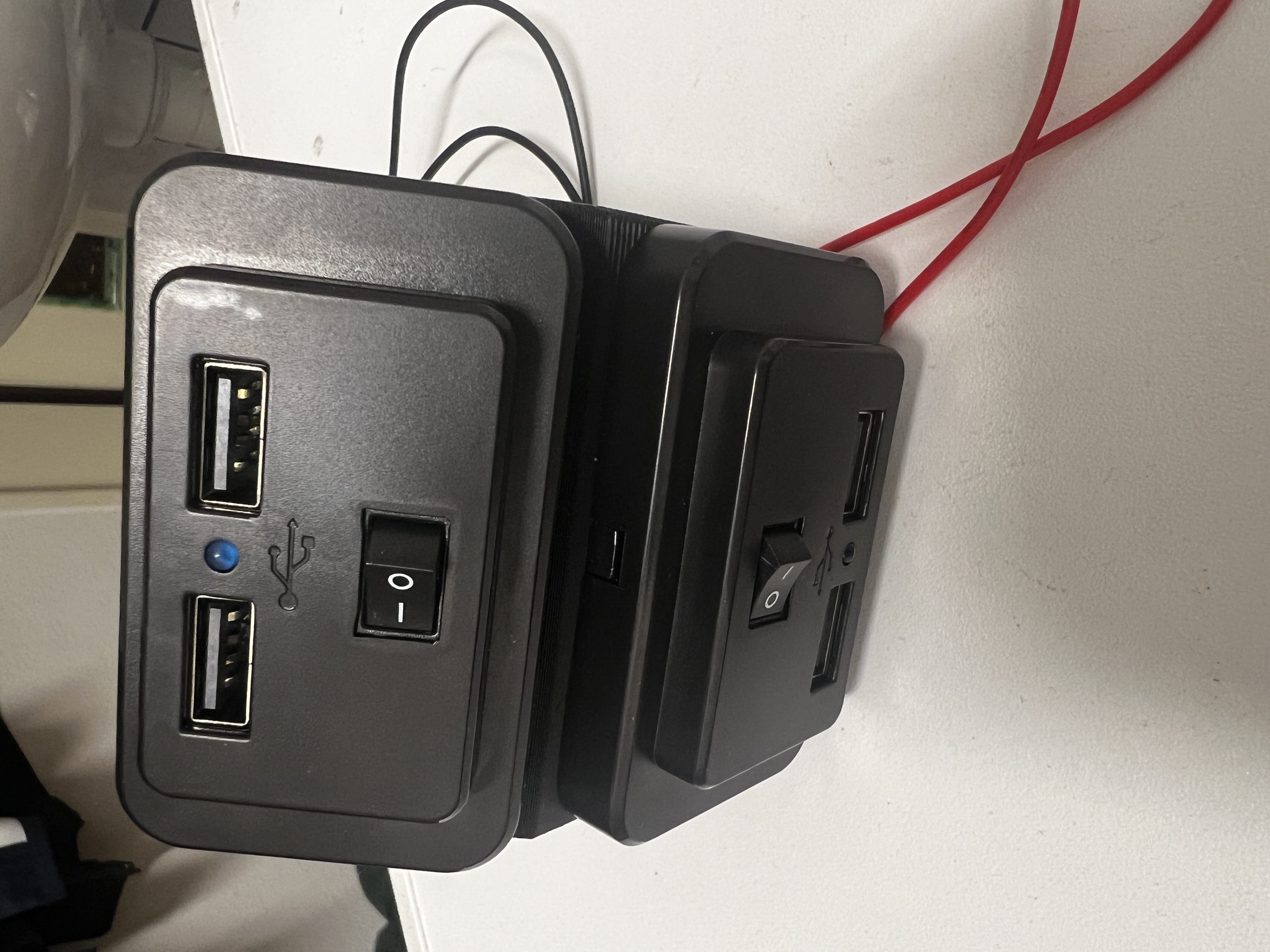 USB Steckdosenhalter 12V Wohnwagen 2x und 1x