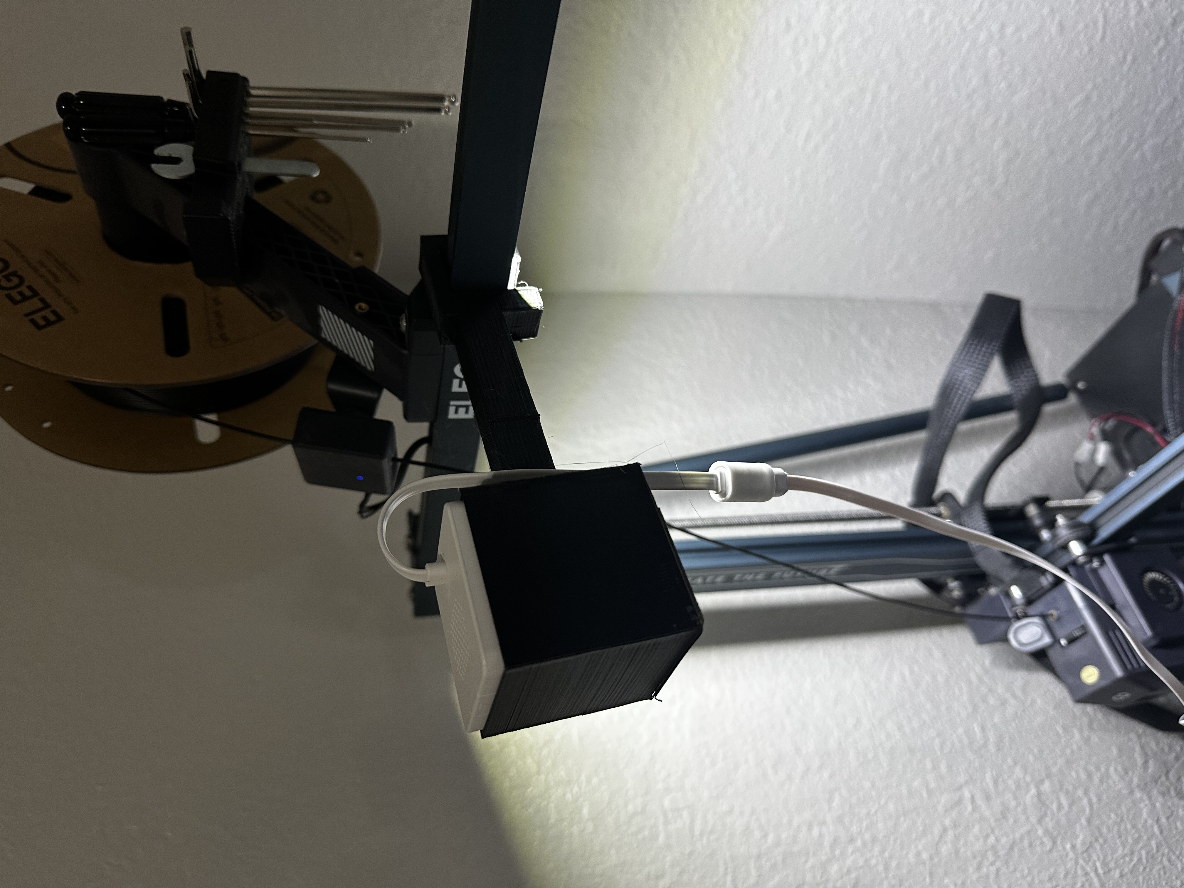 Wyze Cam OG Overhead mount for Elegoo Neptune 3 plus