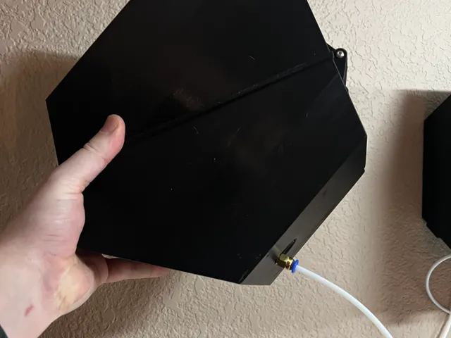 Wall Mounted Drybox with Sensor + Bowden Mount