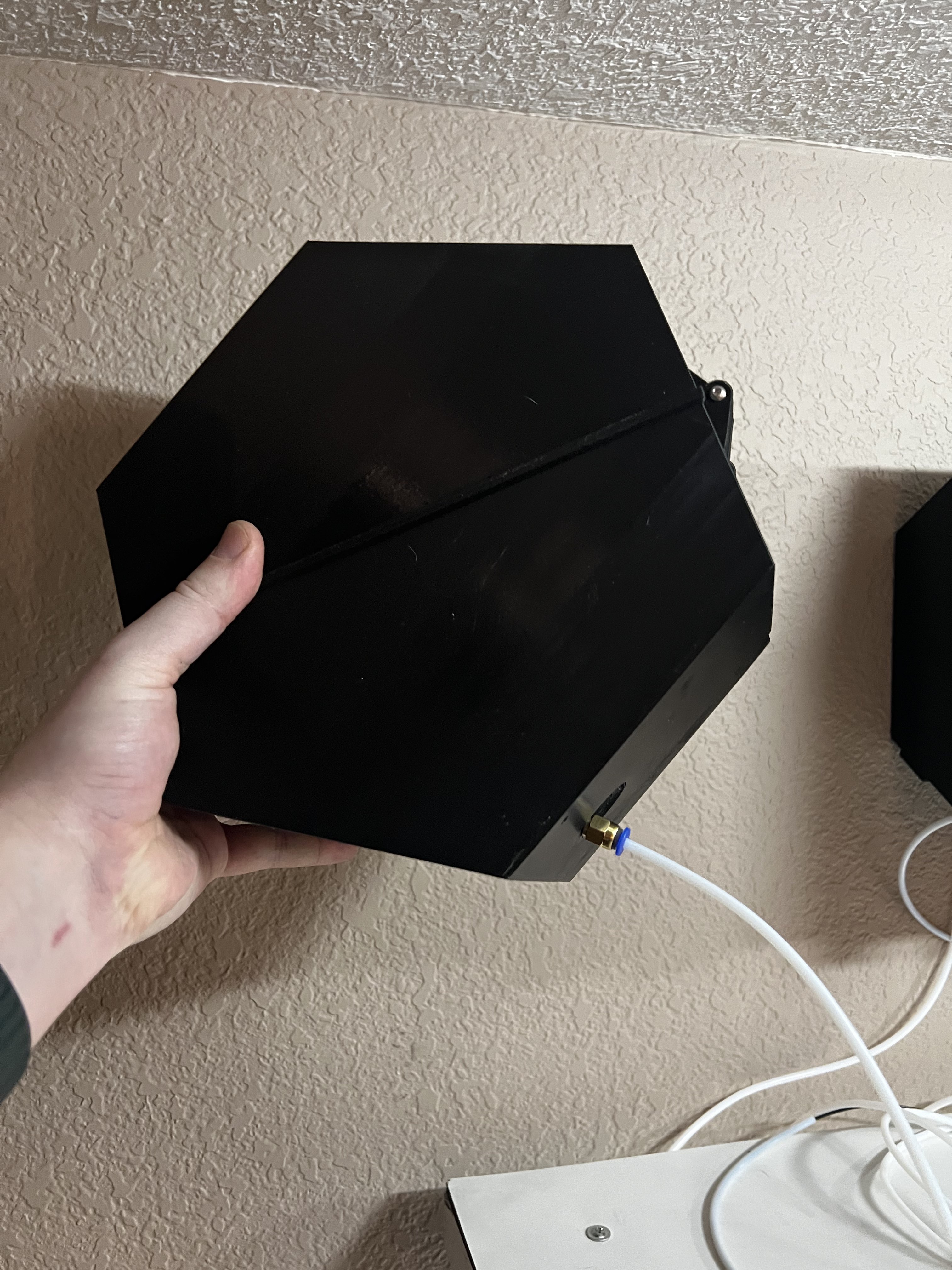 Wall Mounted Drybox with Sensor + Bowden Mount