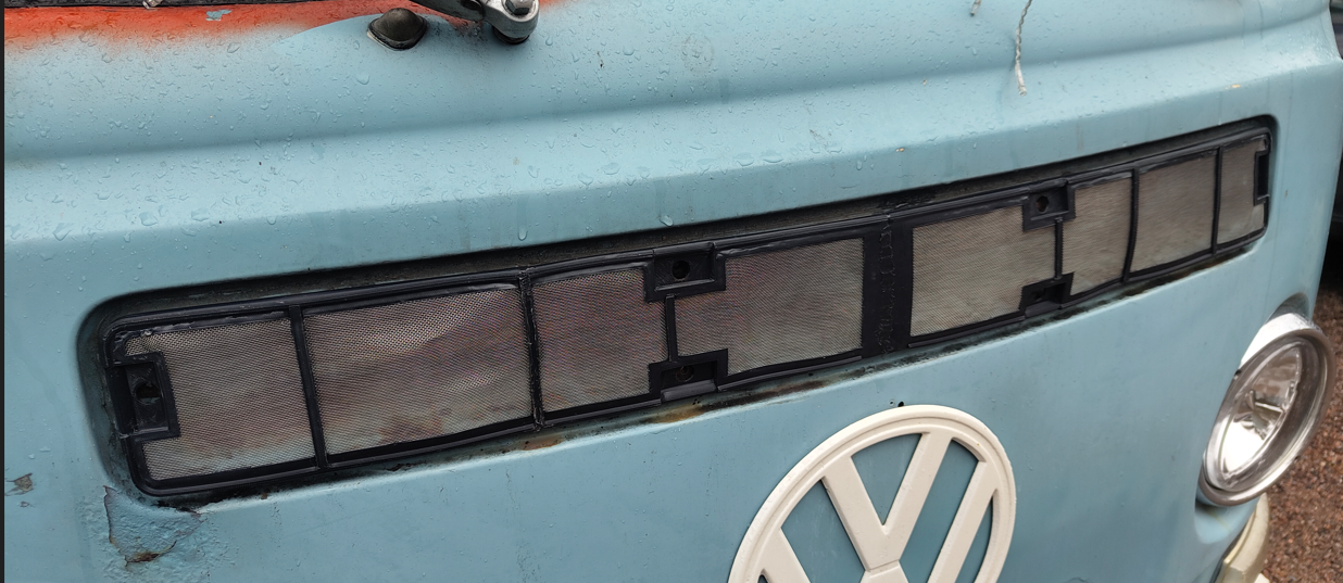 Front Grille Mesh: T2 Bay (1968-1972)