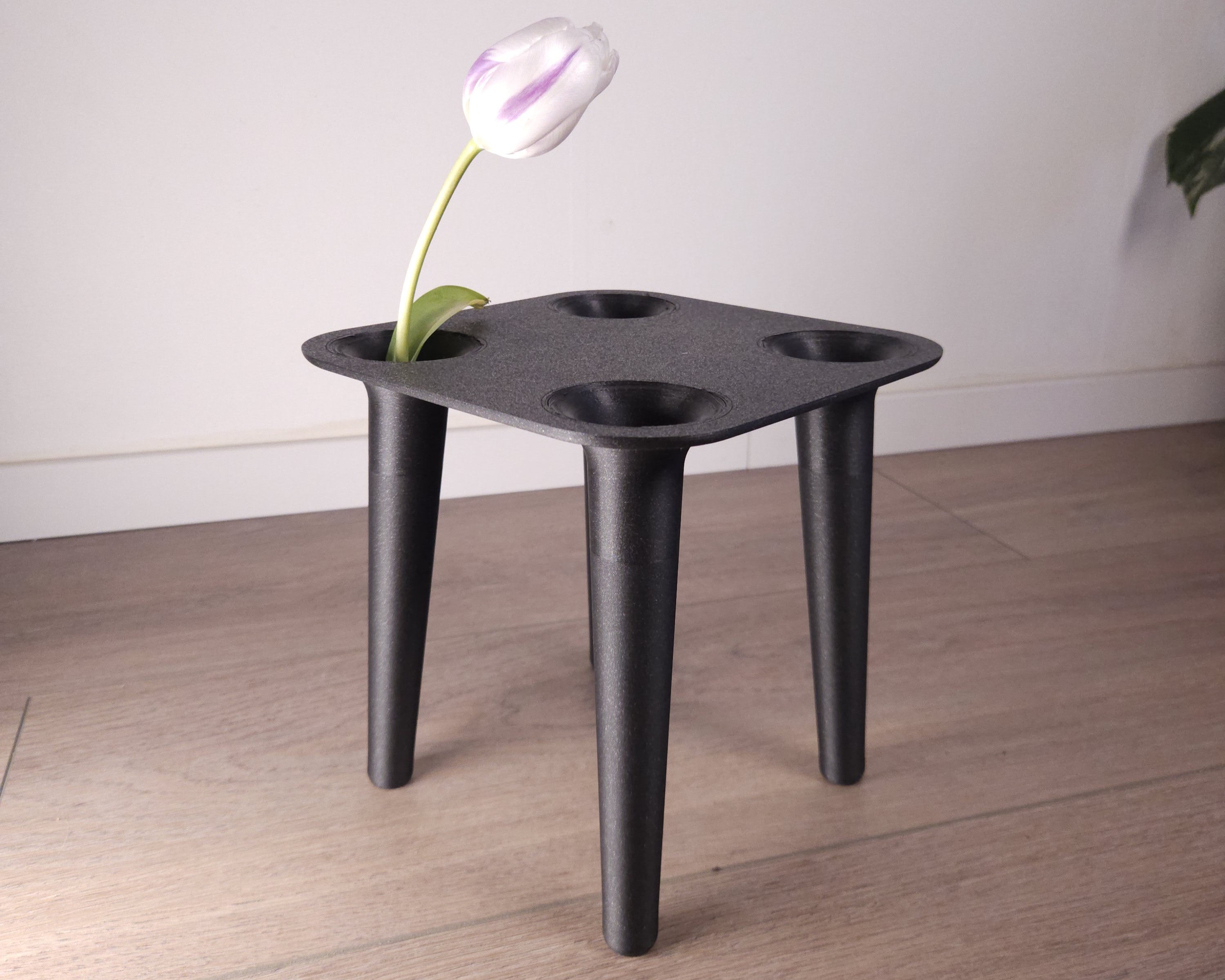 Table - Plant Riser - Flower Vase - Crumb collector