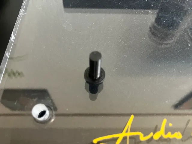 Audio Innovations Plexiglass Mount Pin