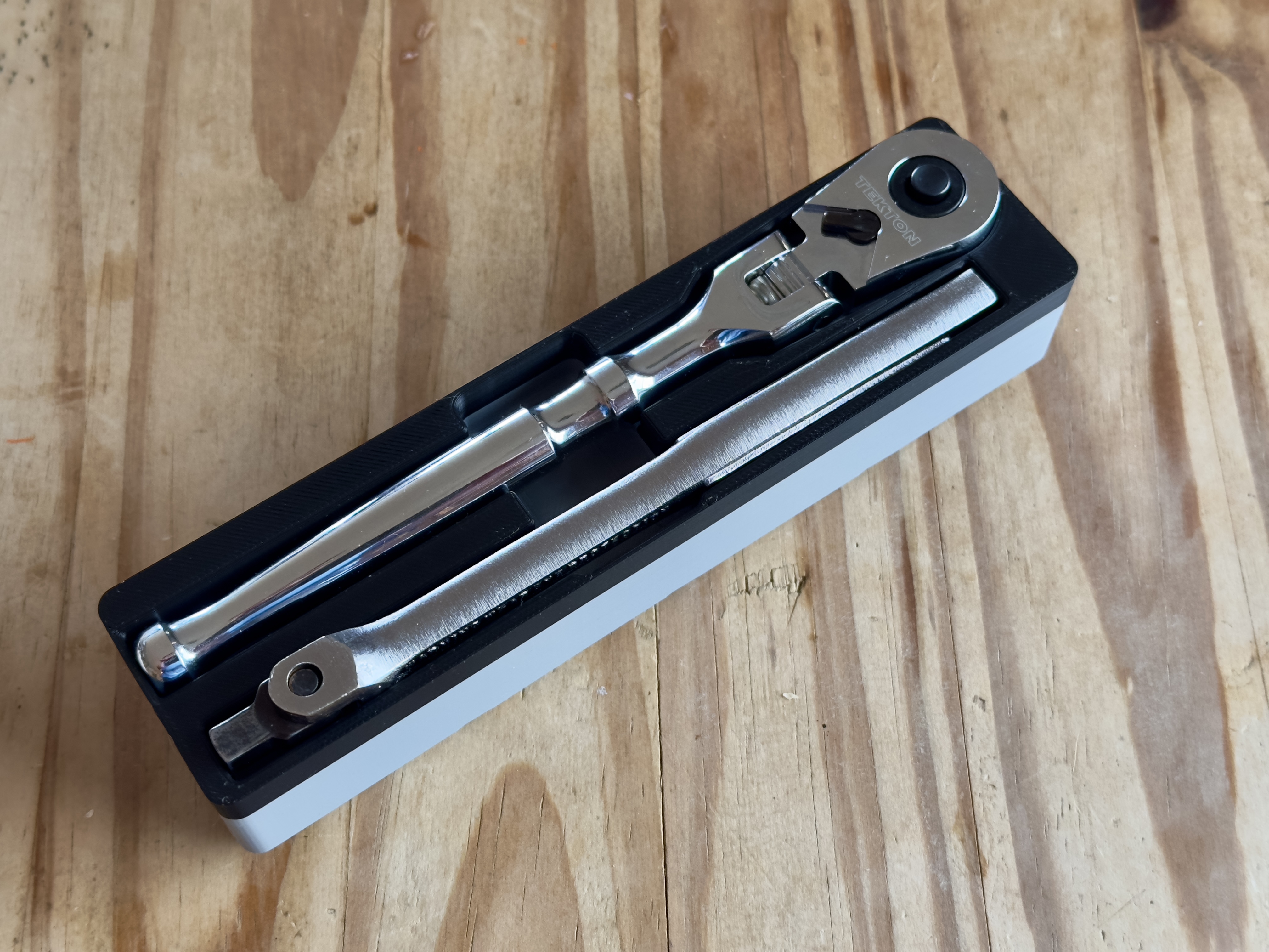Tekton 1/4" Adjustable Ratchet w/ Craftsman breaker bar - Gridfinity 4x1