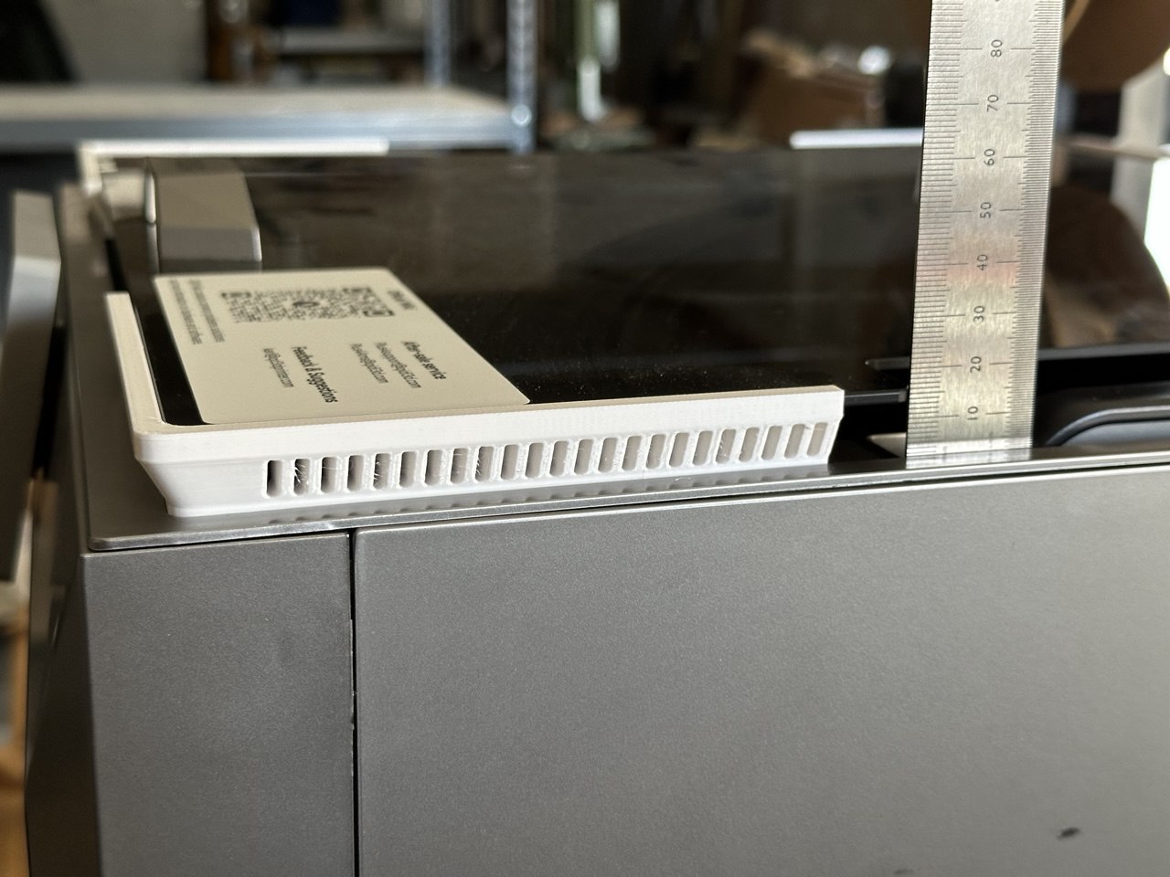 Qidi Plus-4 Glass Top Vented Corner Risers (short gap)