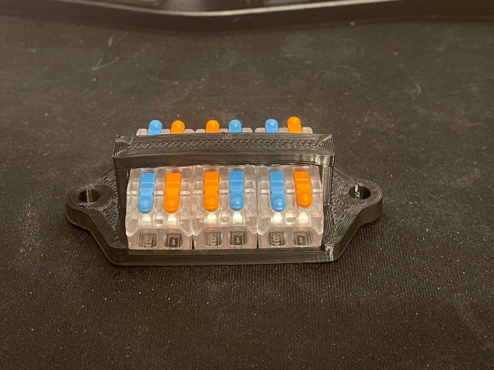 Spring terminal conector (Wago)