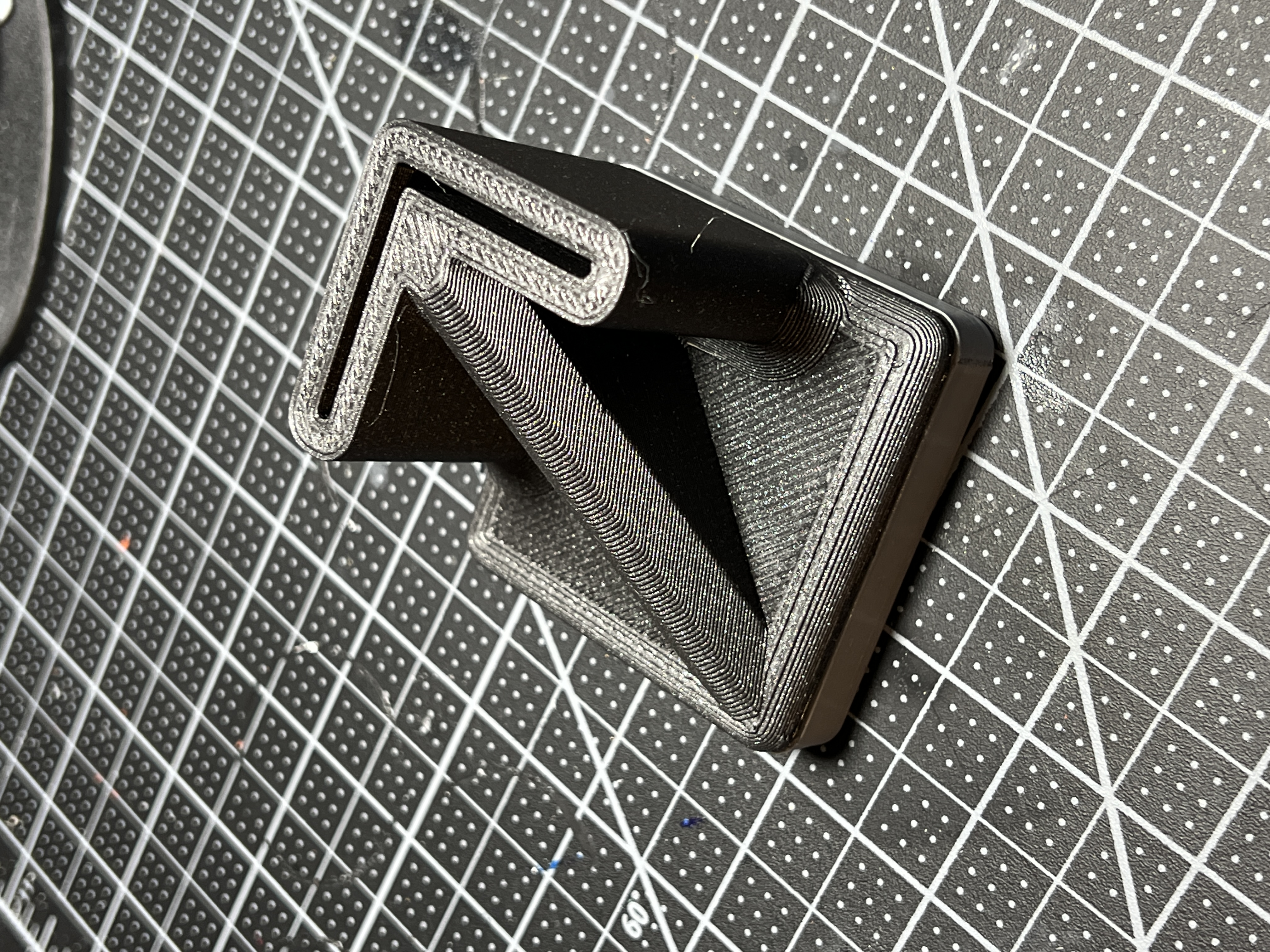 Anti-Vibration rack shelving feet