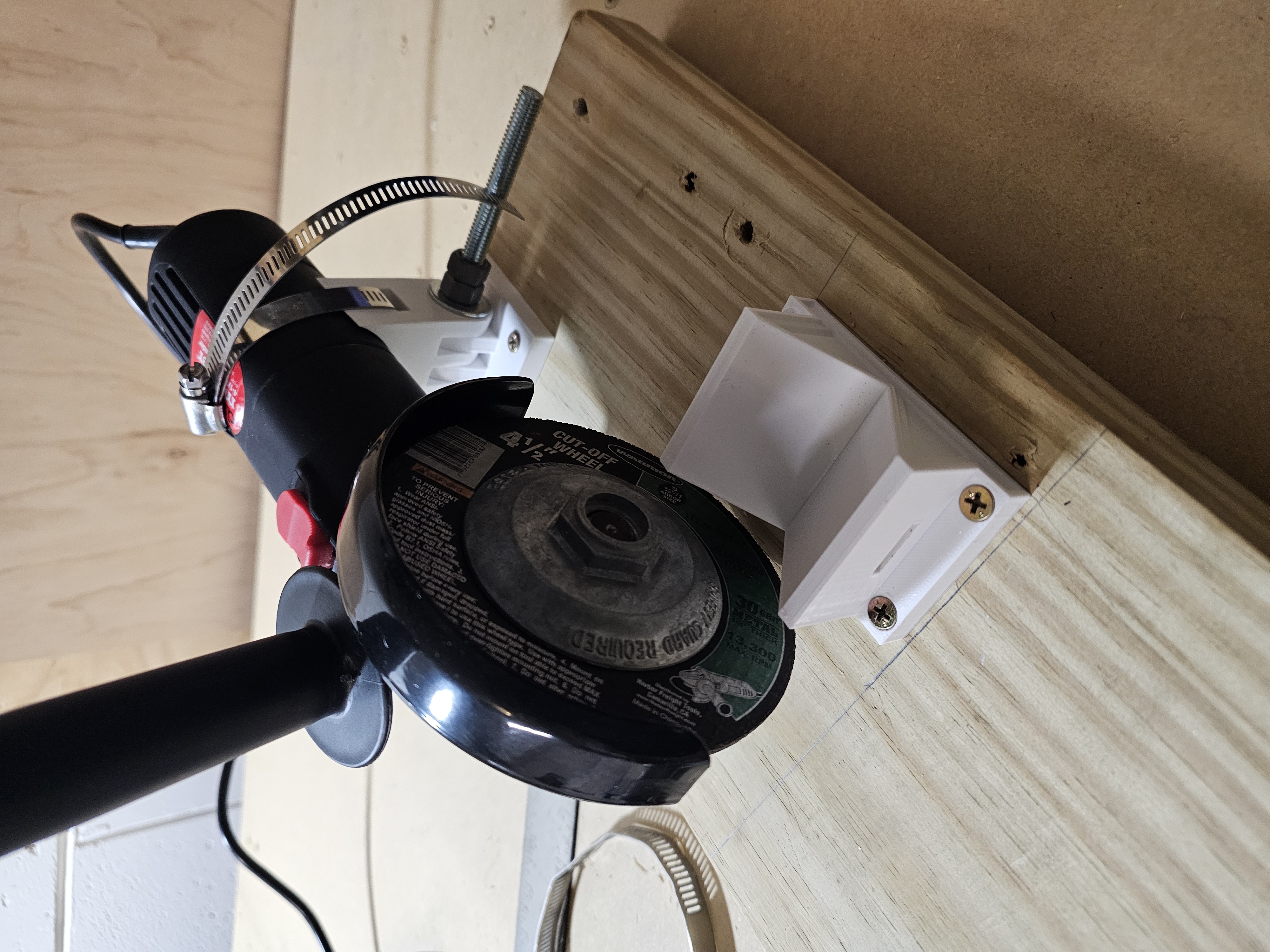 Angle Grinder Drop Cutter - Alternative workpiece holder