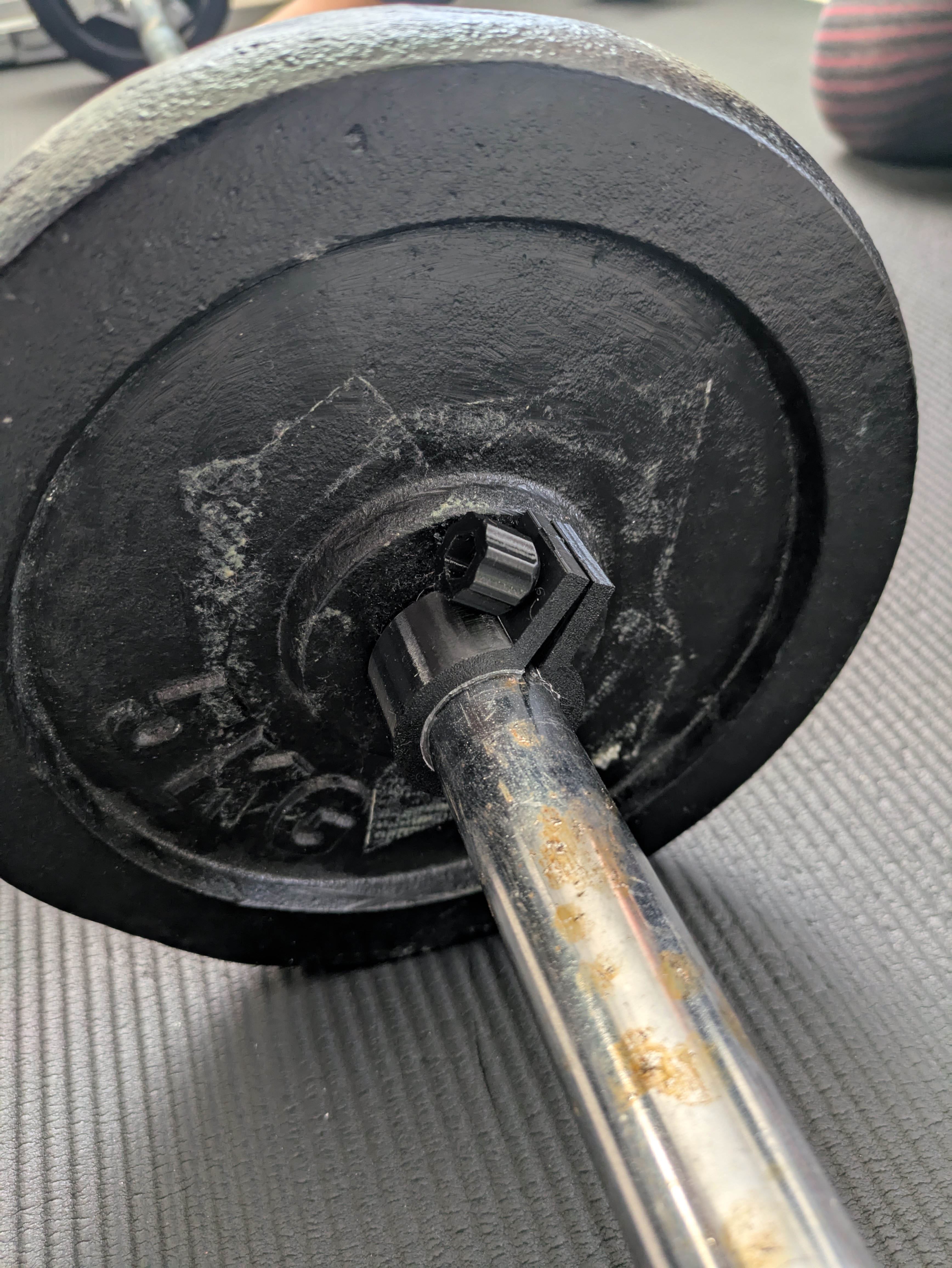 Weightlifting bar collar