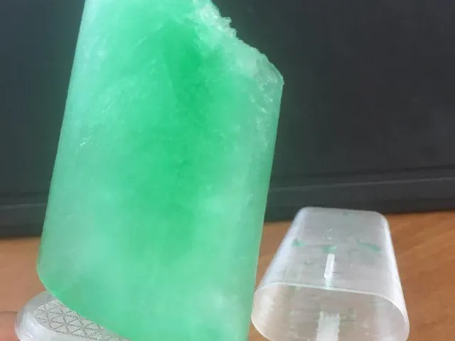 Popsicle - ice lolly - ice block - ghiacciolo - paleta de hielo