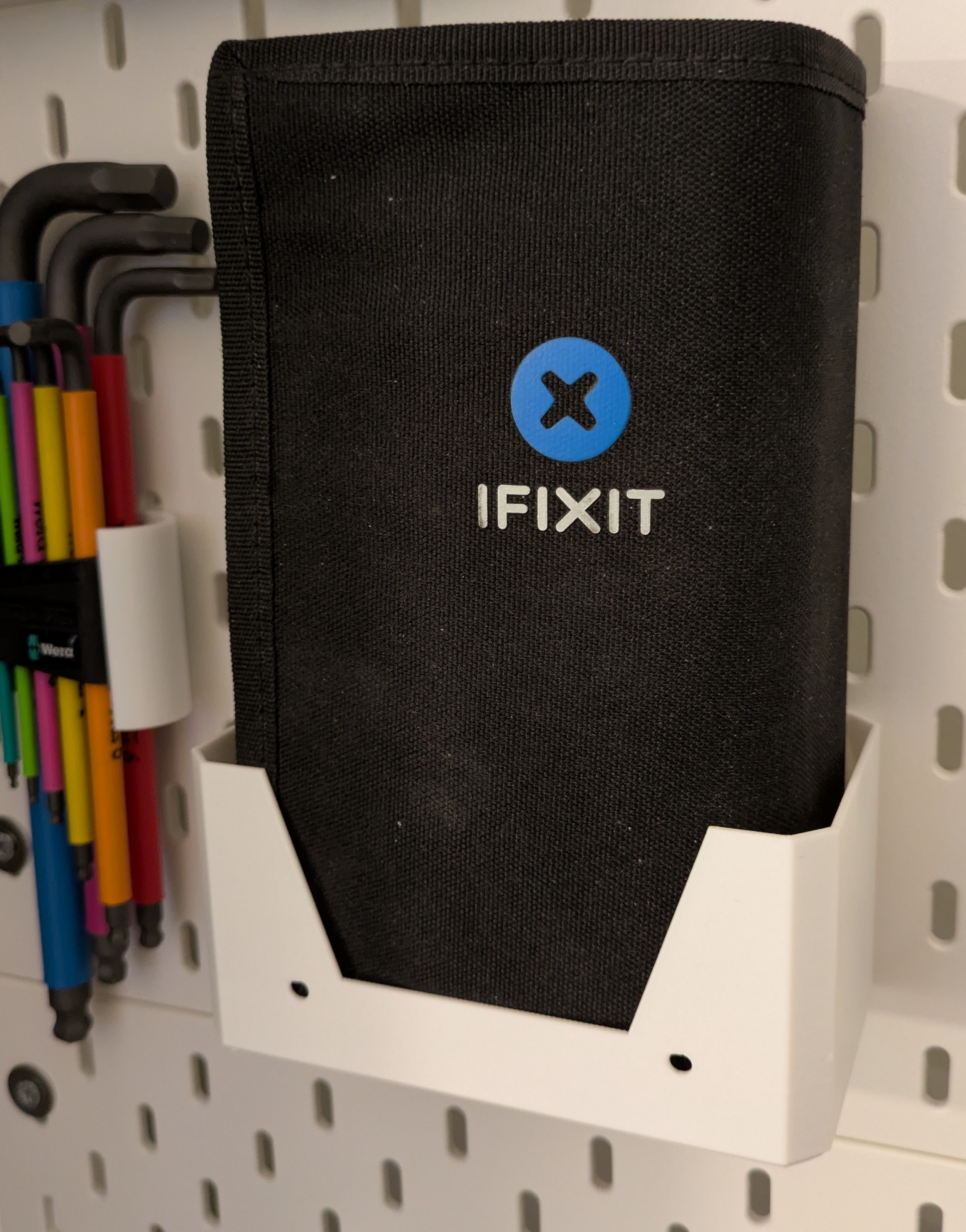 iFixit Pro Skadis holder with T-Nuts