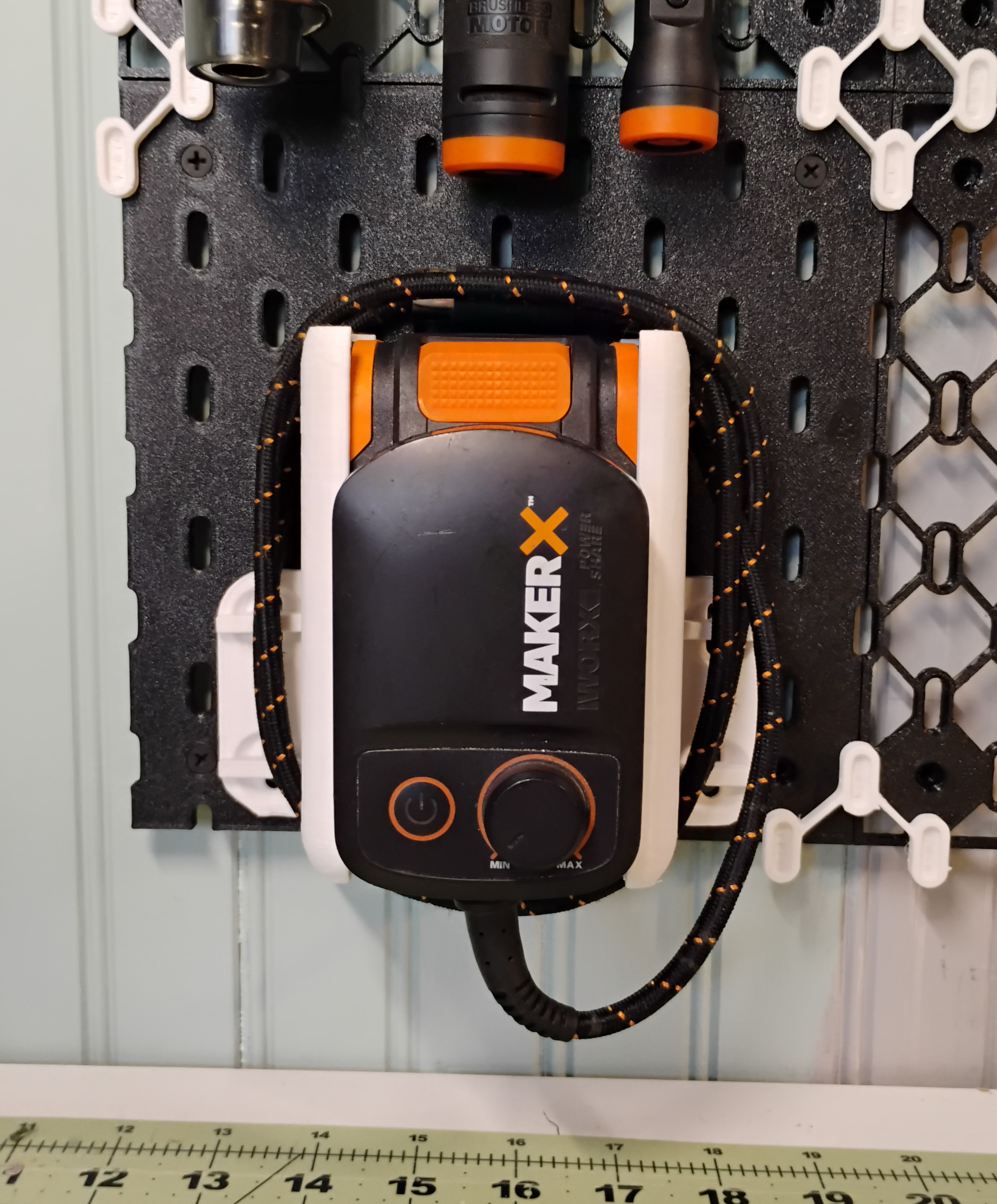 Worx 20V 8Ah/4Ah Battery holder - USA - MAKERX - SKÅDIS
