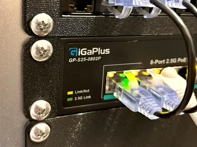 Unified 10" Rack - GiGaPlus Switch Mounting Ears