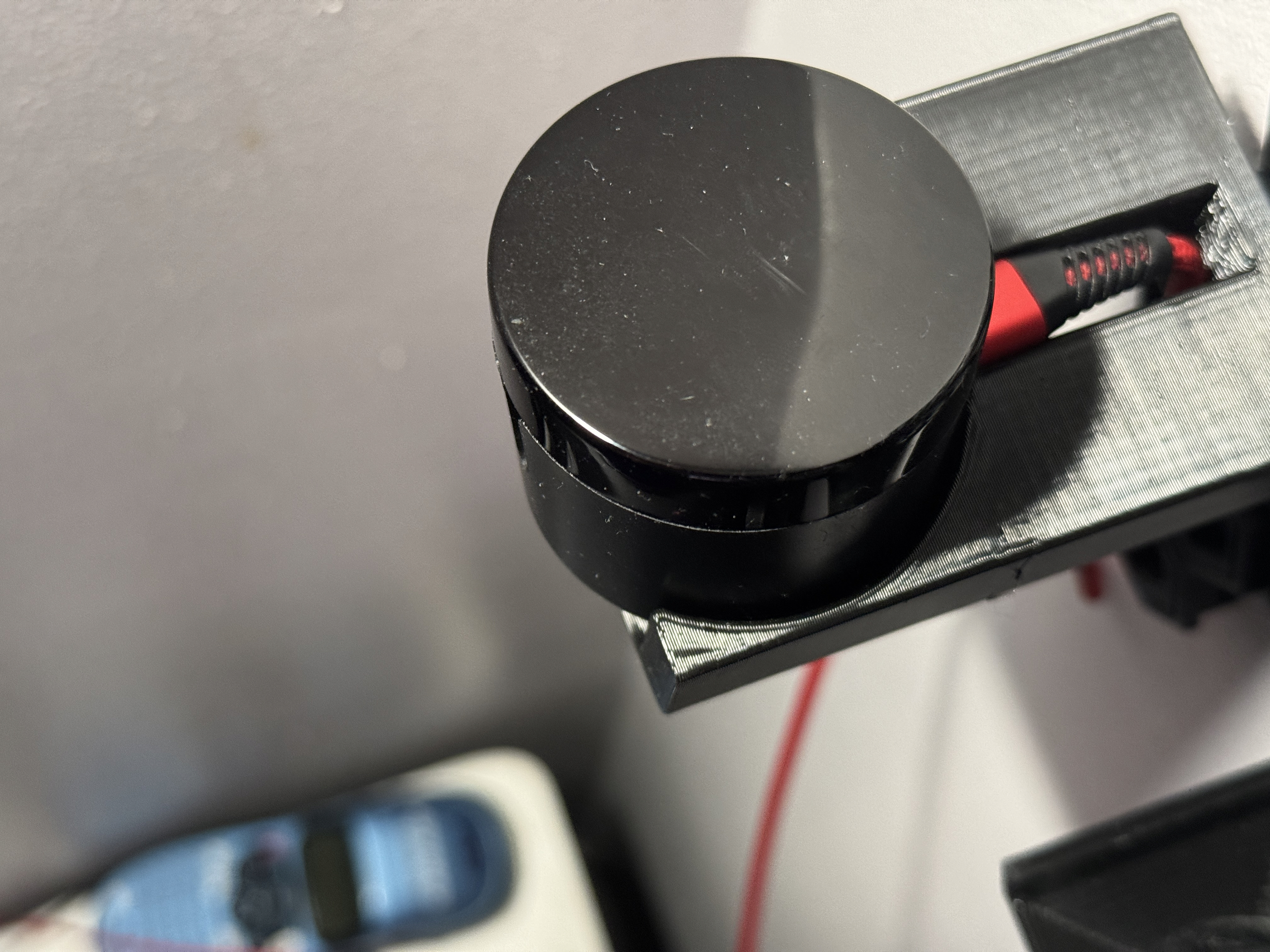 HSW - Broadlink RM4 Mini mount