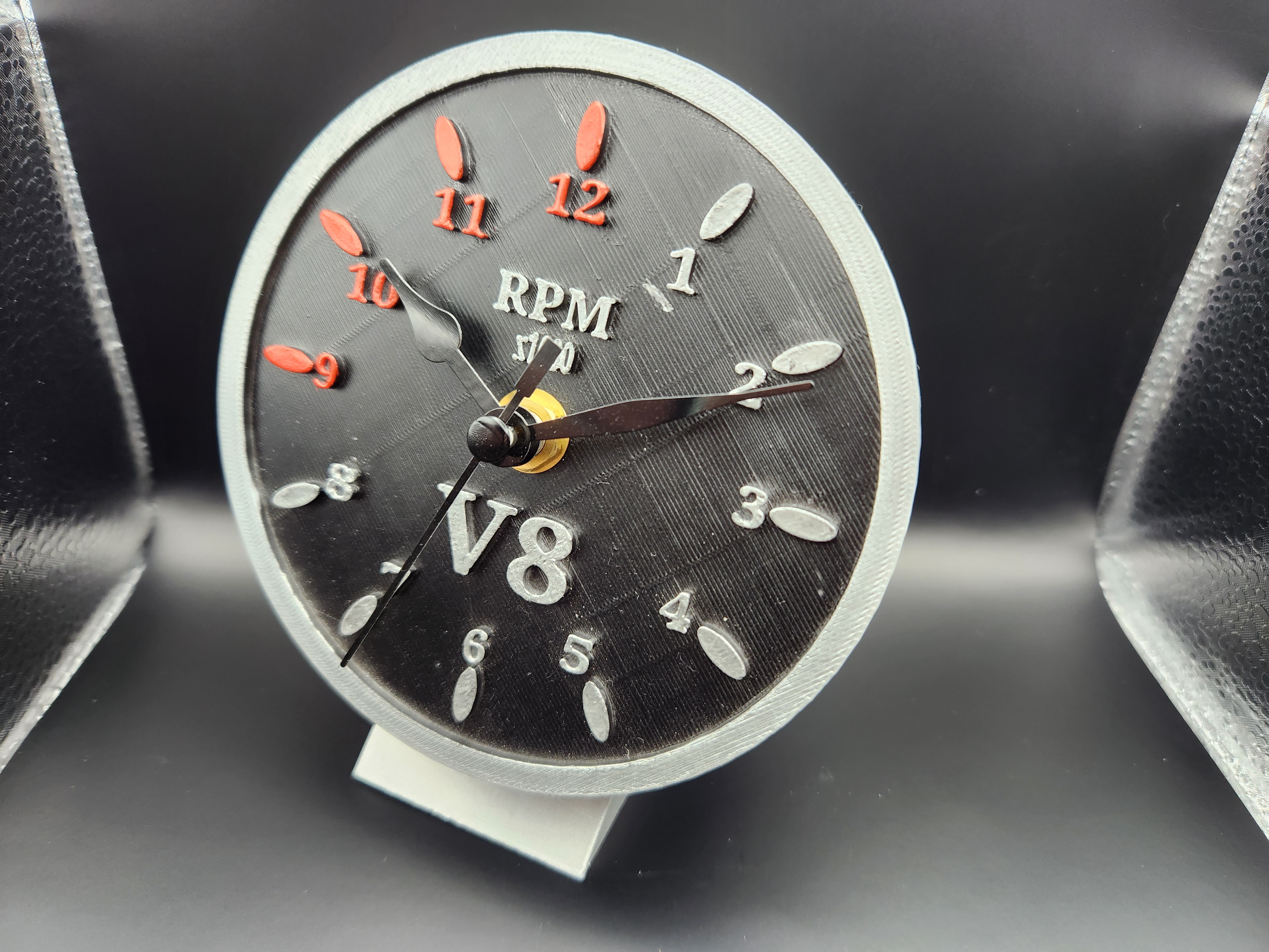 Retro V8 Tachometer Style Clock