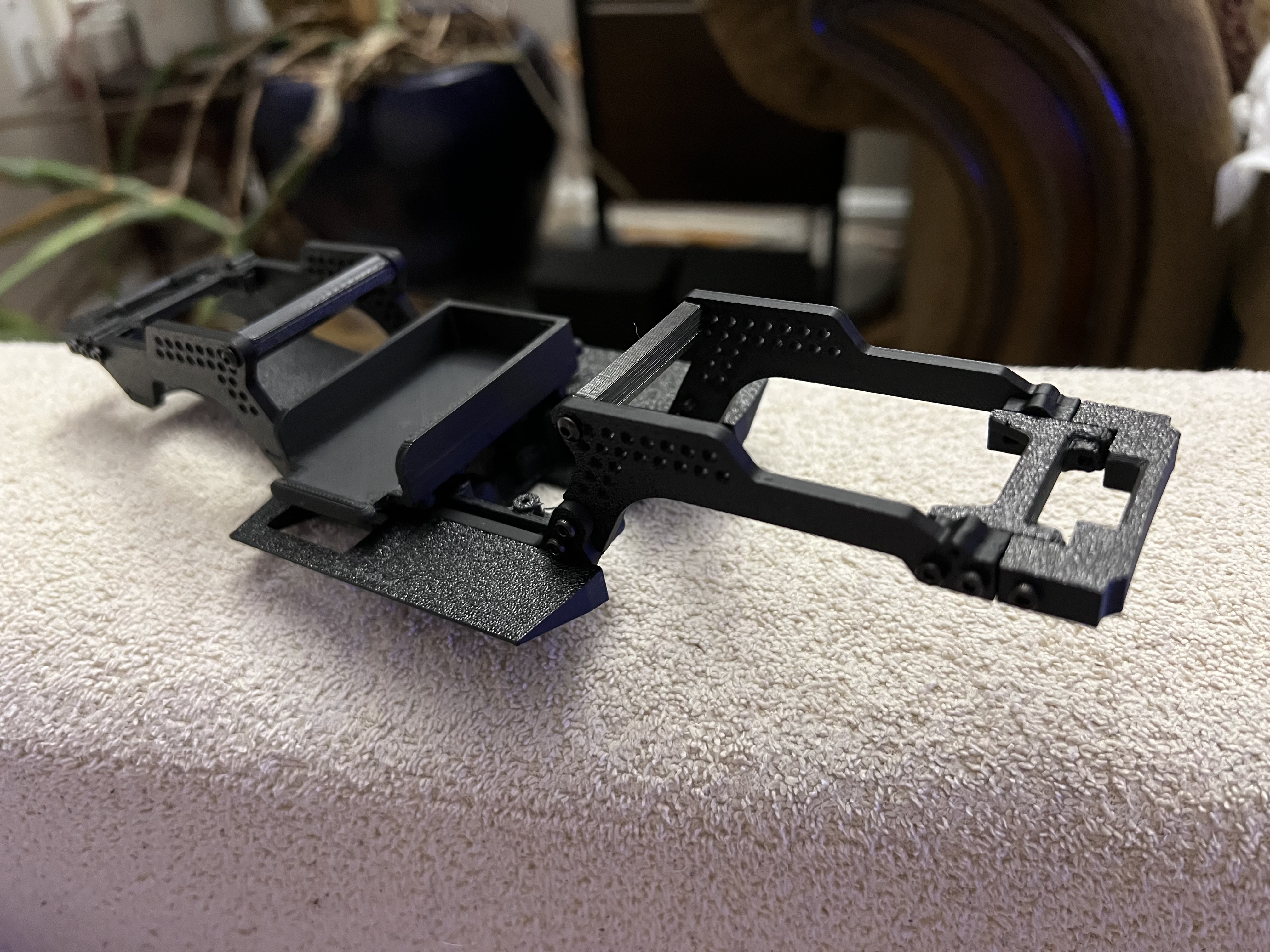 TRX4m lcg frame