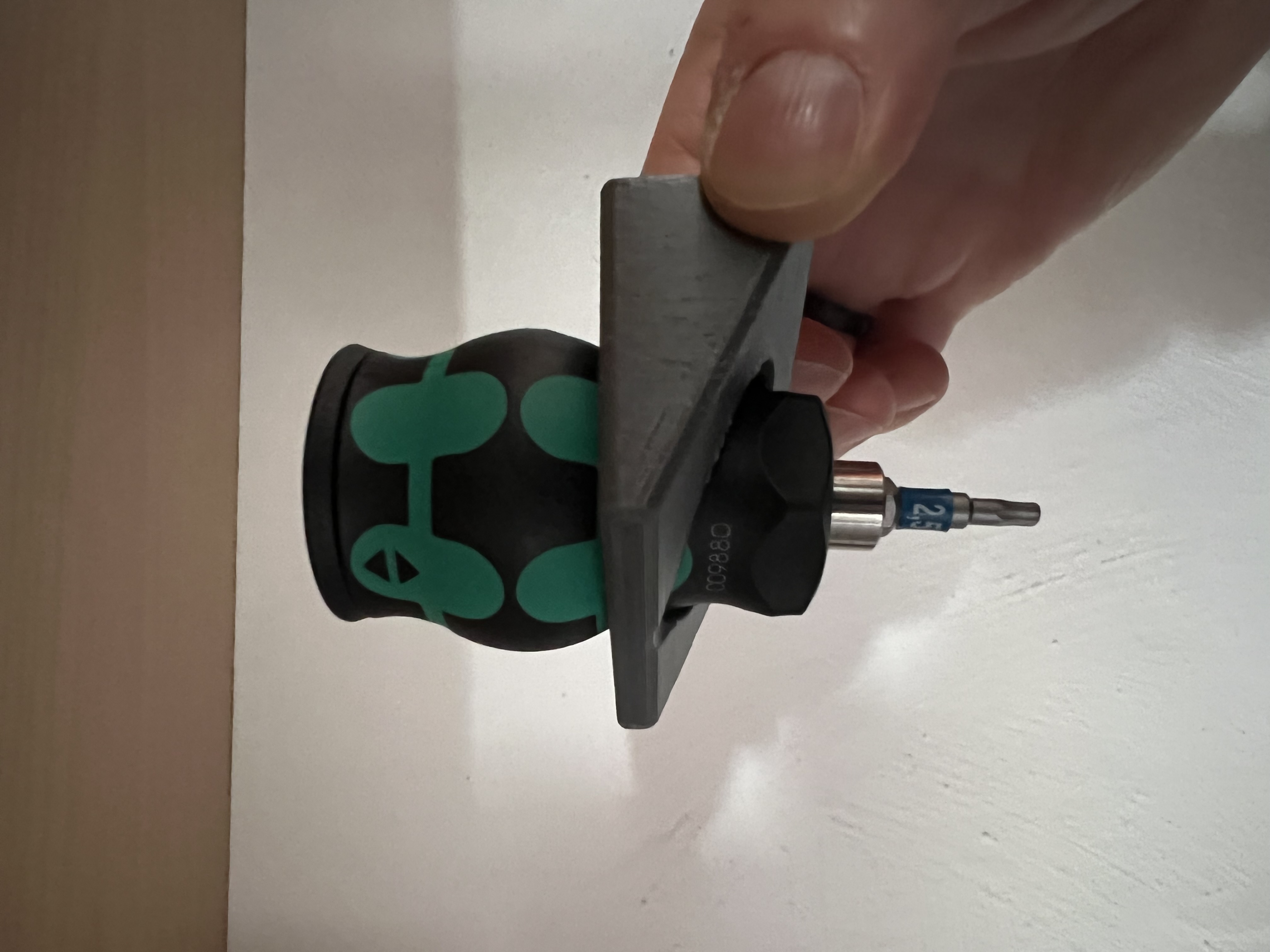 Wera Stubby Holder with hole for a screw