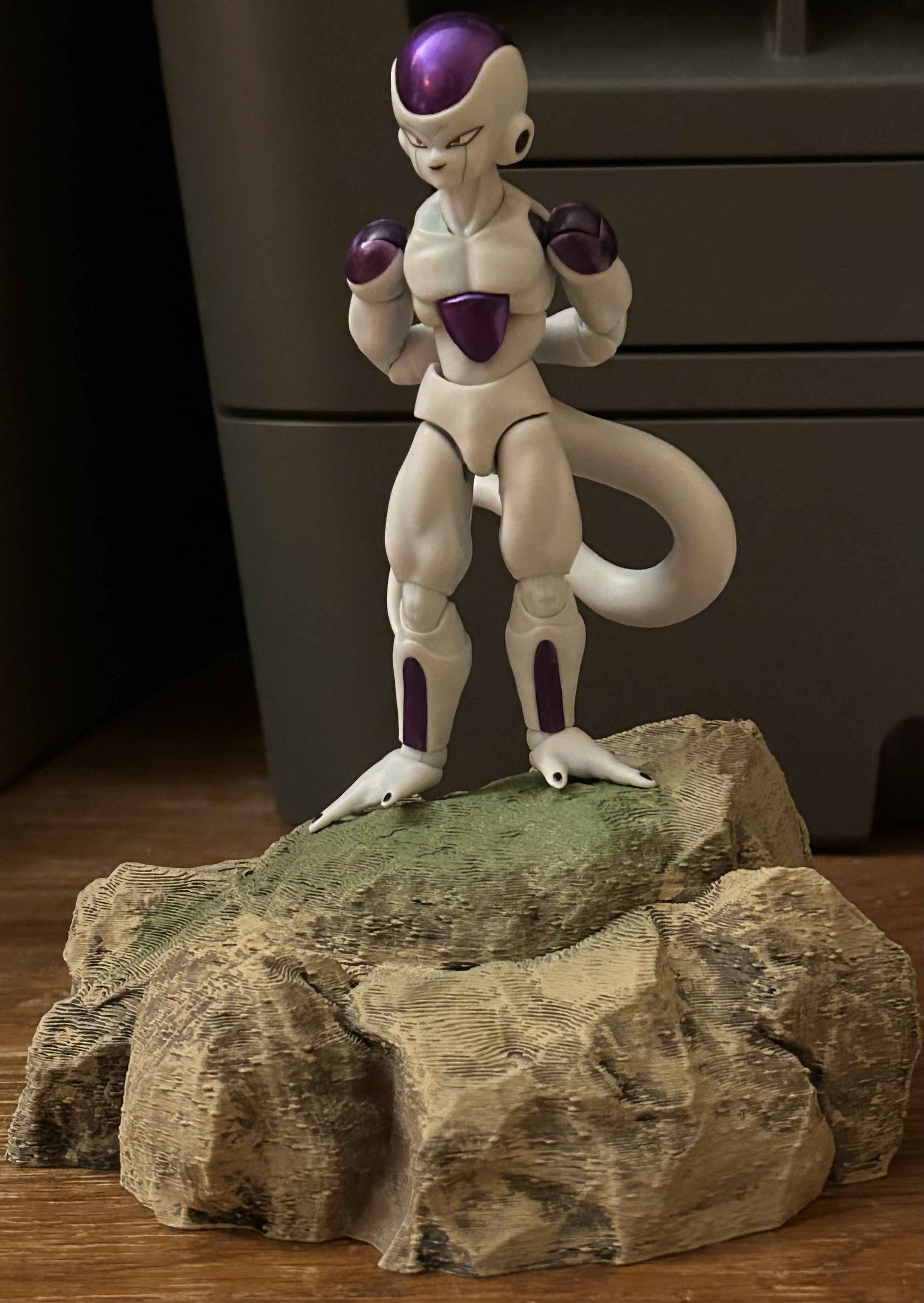 Sh. Figuarts Rock display base