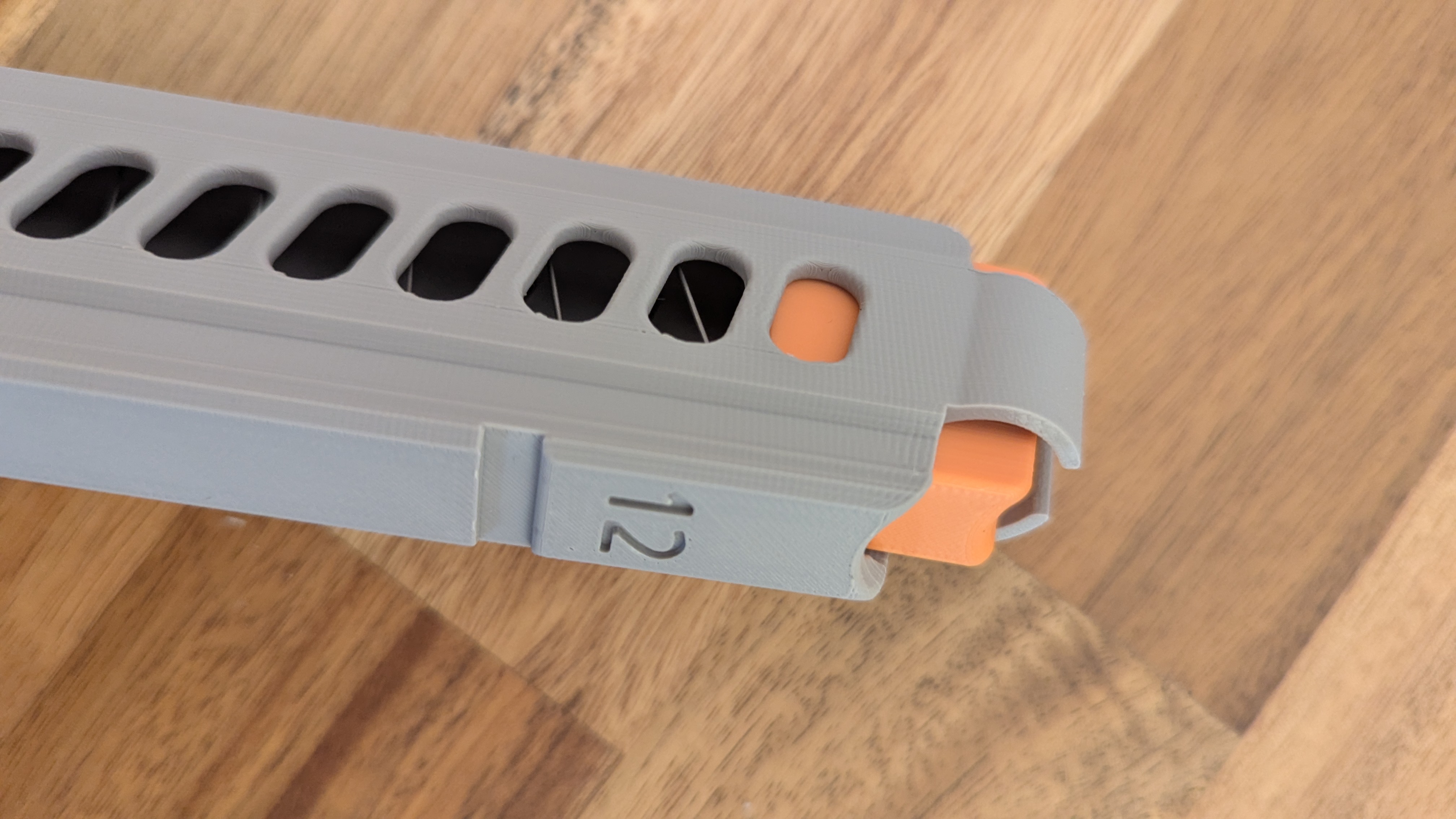 Angled Talon mag — miniatura 2