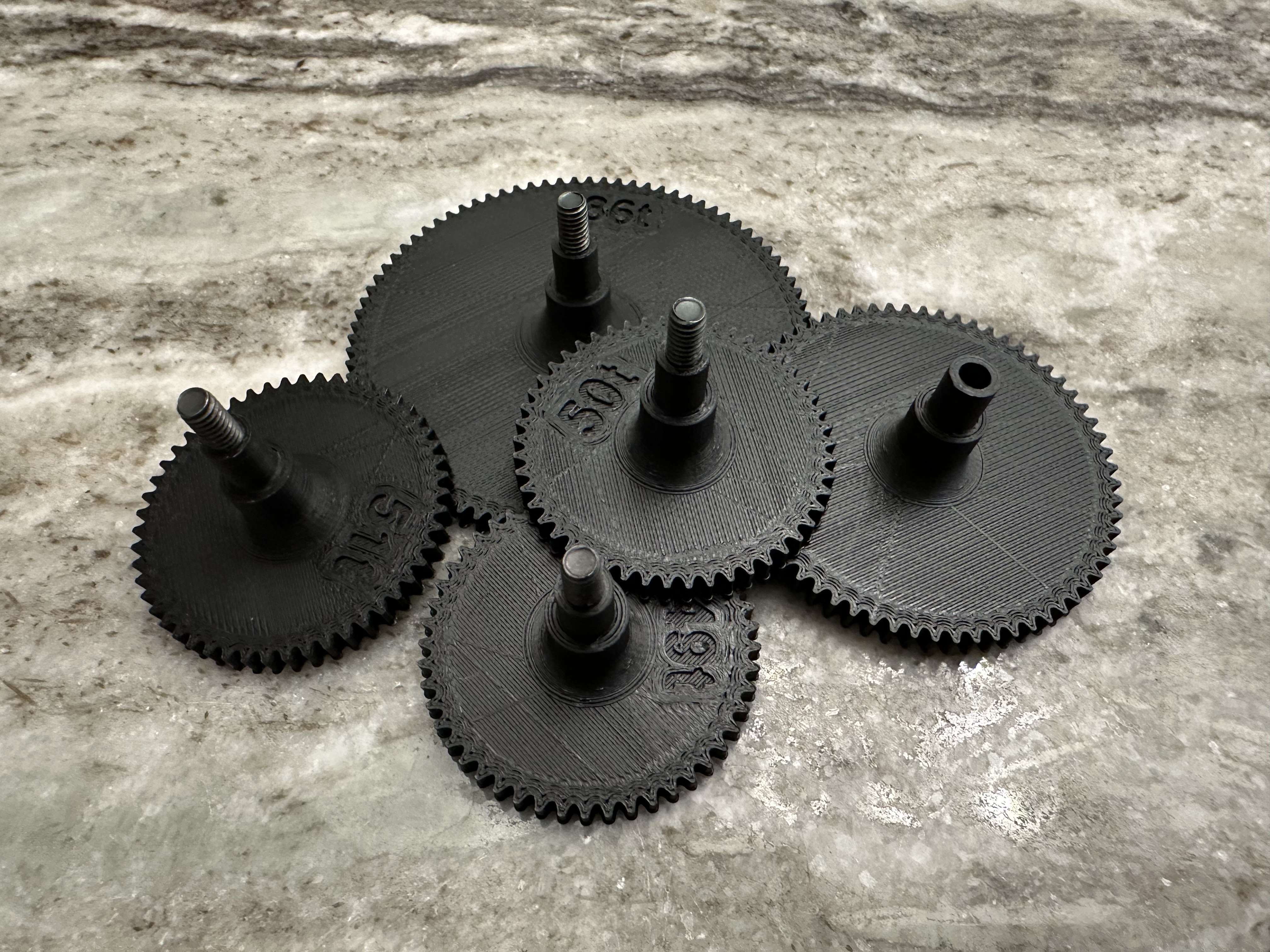 Cirkut No. 10 and No. 8 Partial Gear set