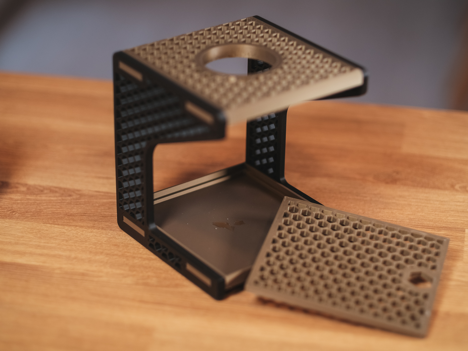 Miniatura 4 do modelo 3D Pour Over Coffee Stand