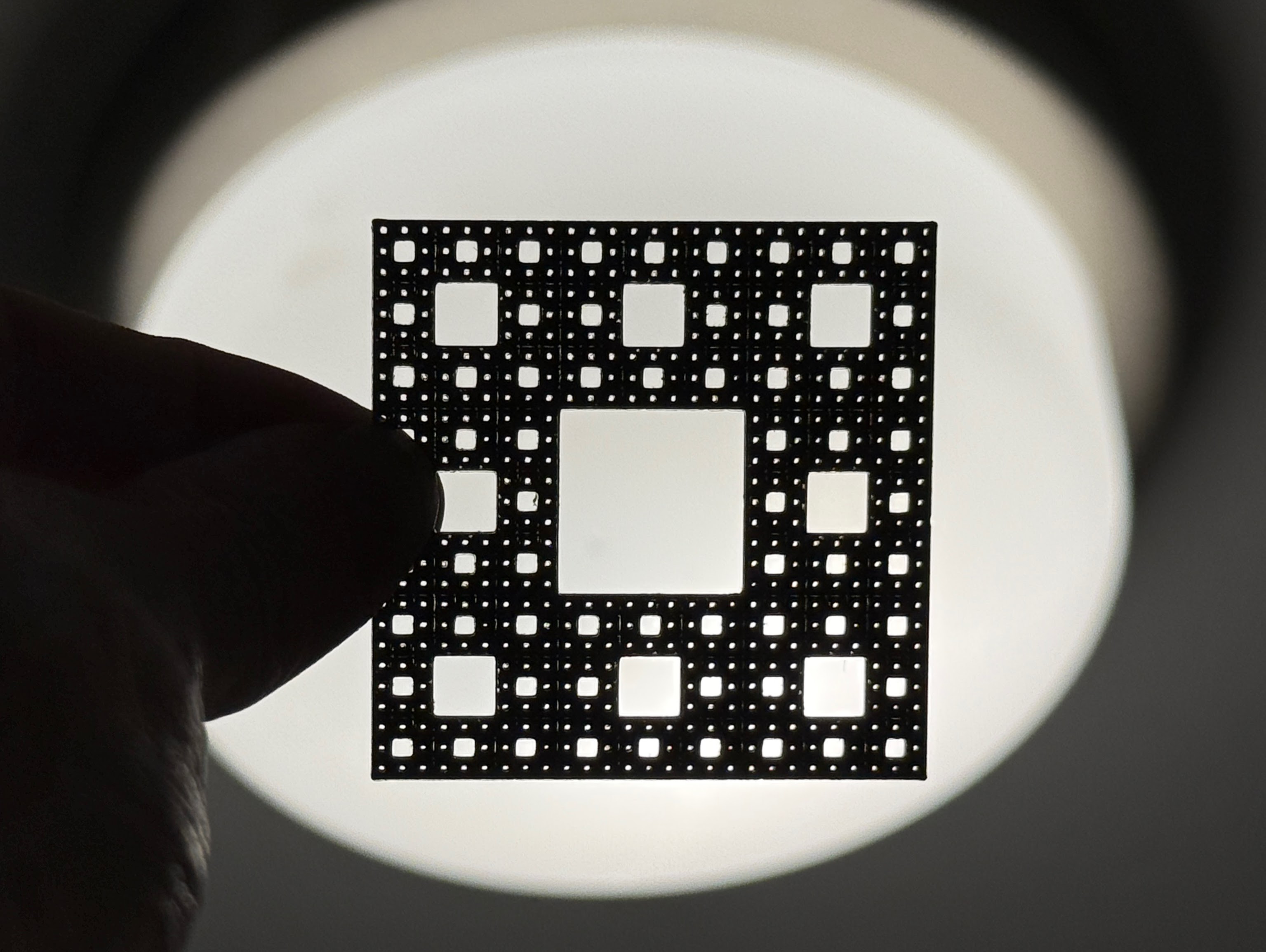 Sierpiński Carpet / 2D Menger Sponge Tile - Level 4