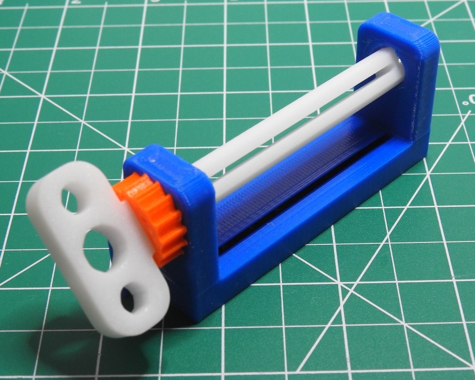 Ratcheting Toothpaste Winder (no support)