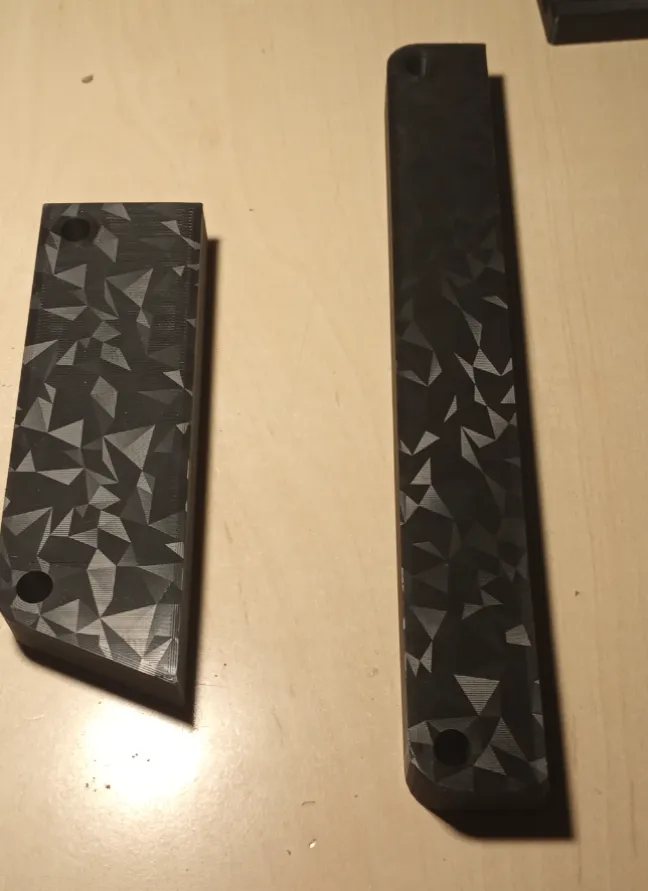 Spacer under fillipi wing stroke side