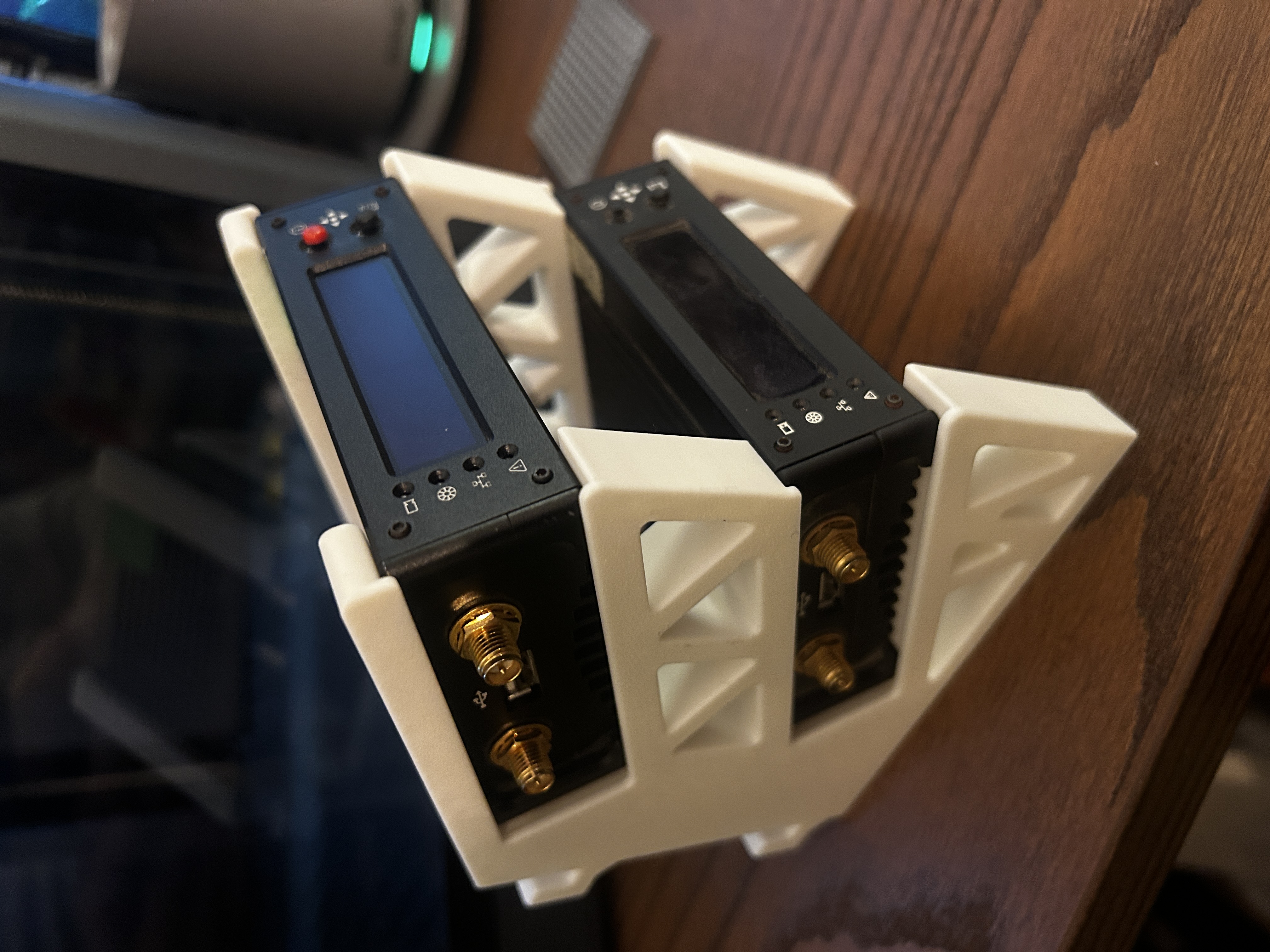 Remix of Teradek CUBE Dualstand adapted for COLR