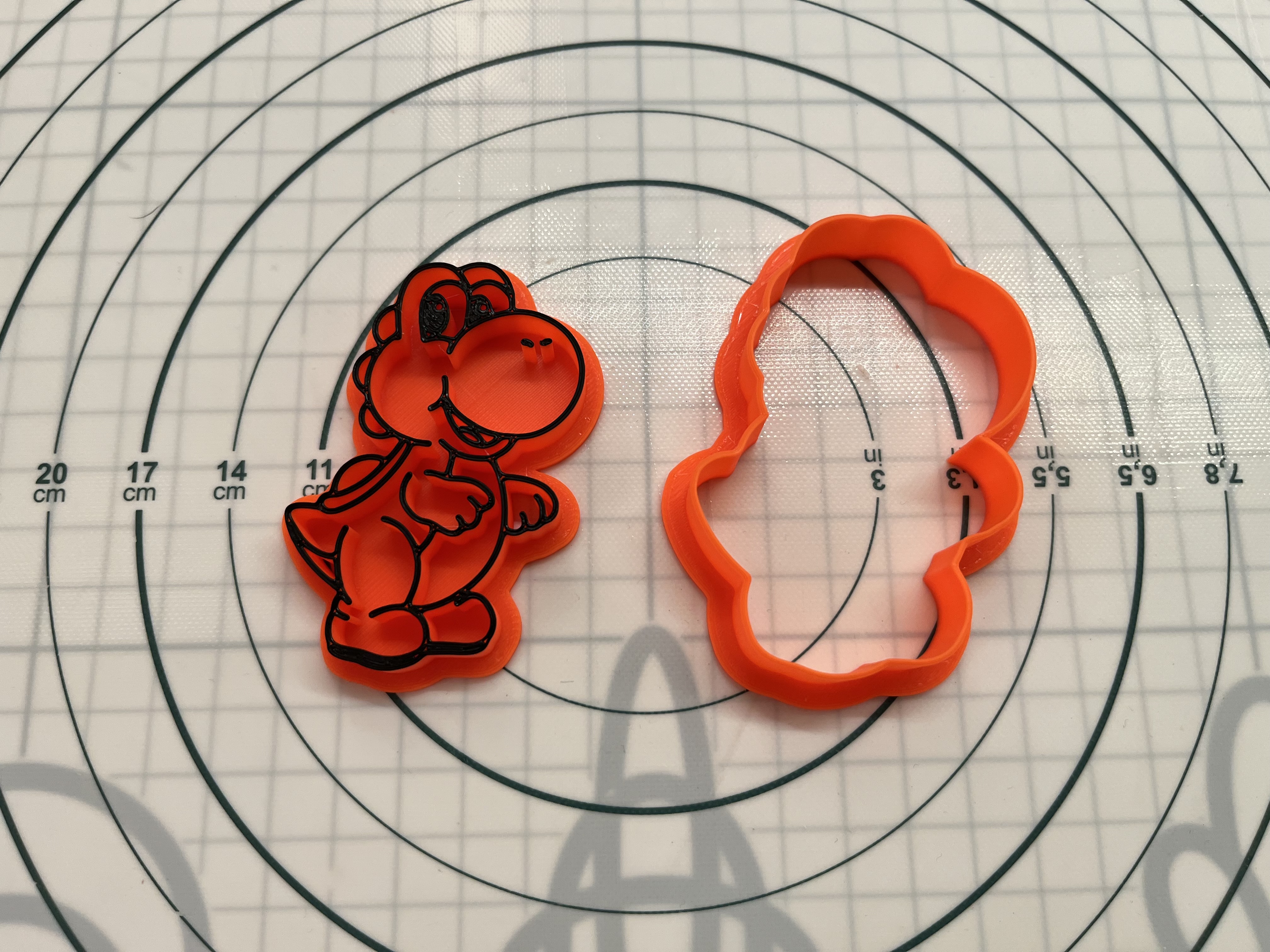 Yoshi cookie cutter — miniatura 2