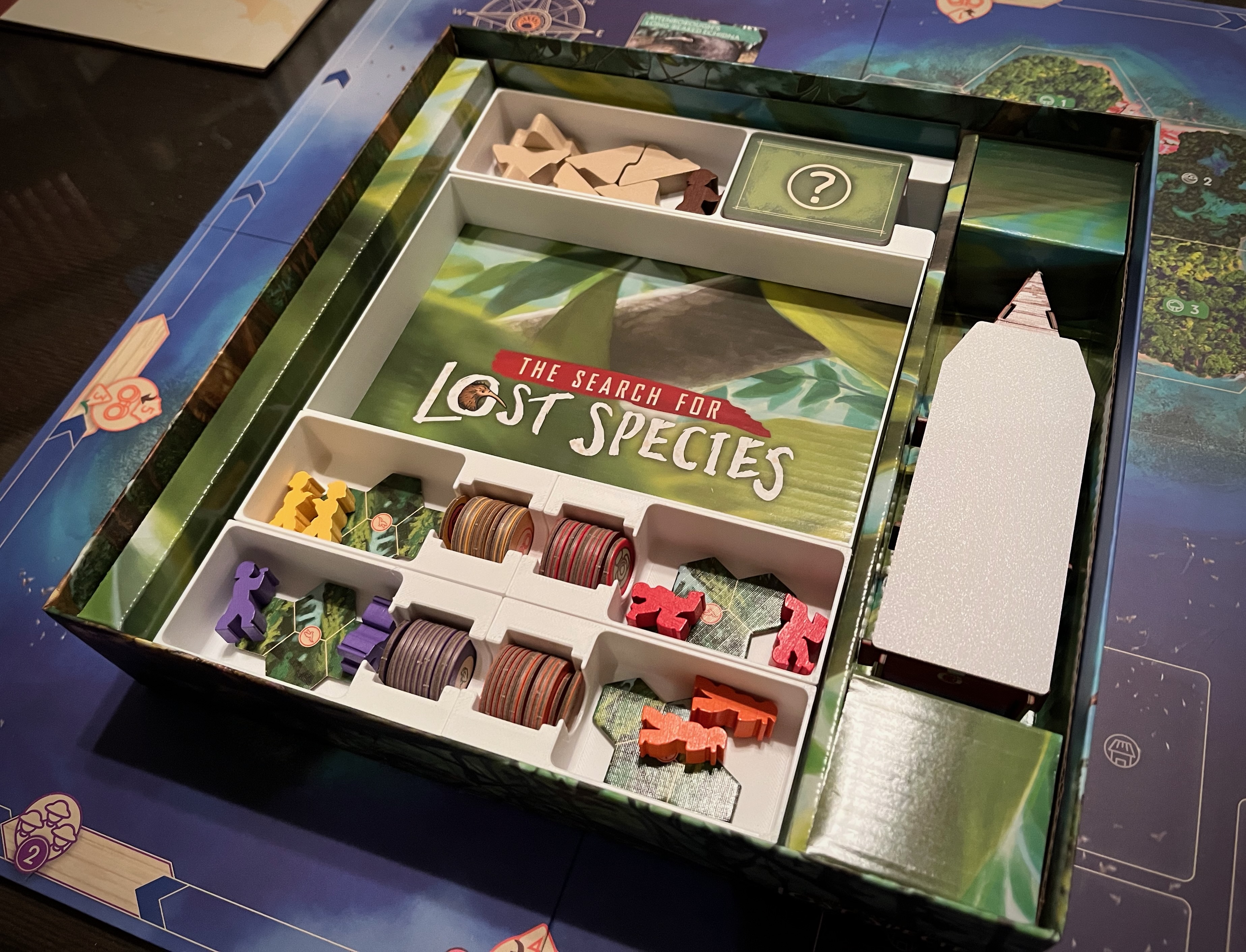 Open spacer for The Search for Lost Species insert