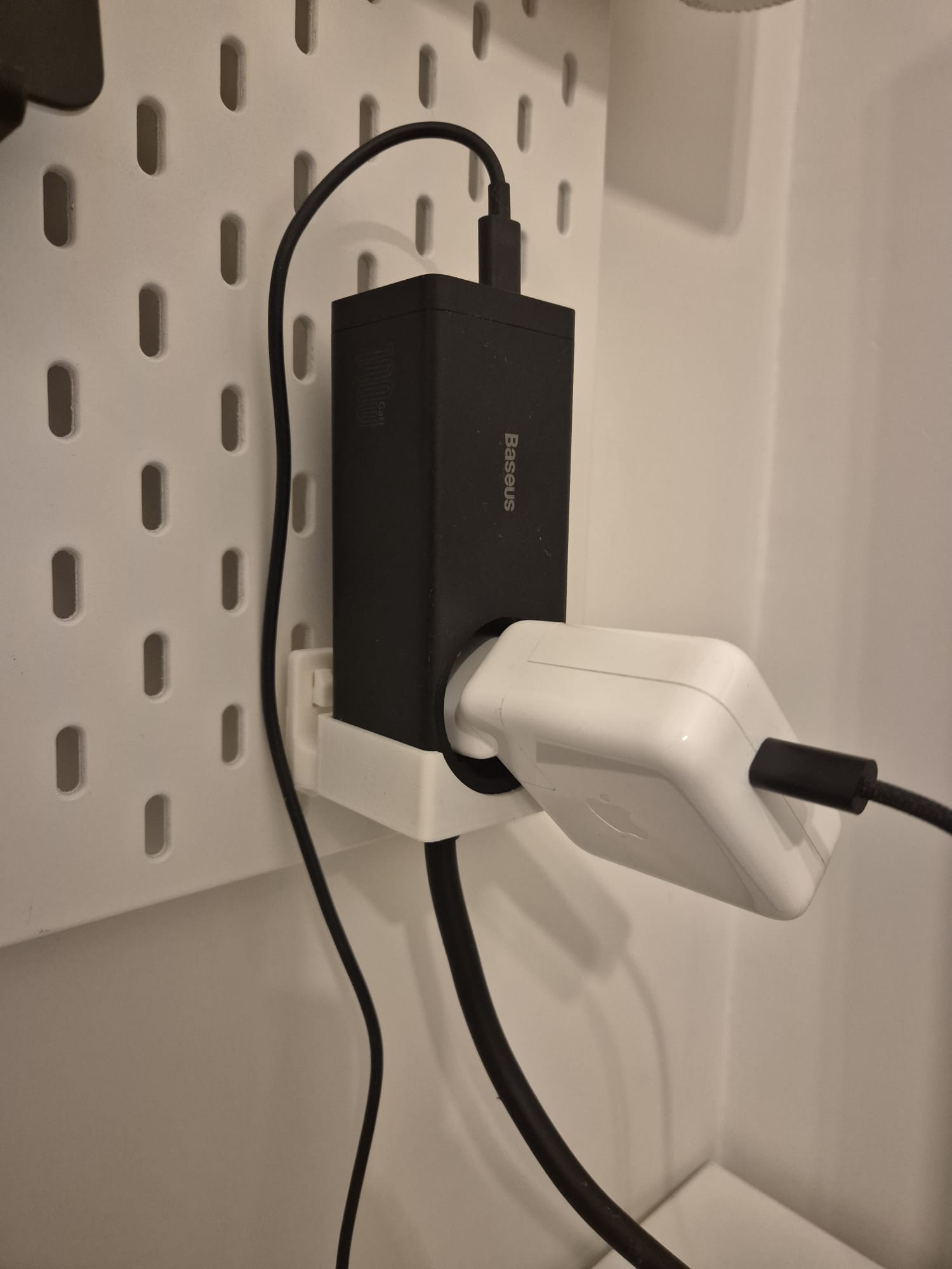IKEA Skadis Baseus 100w Charger Holder