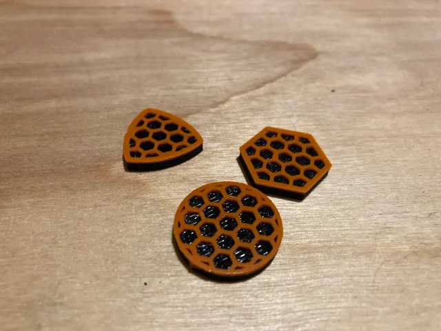 Hexagon pattern buttons.